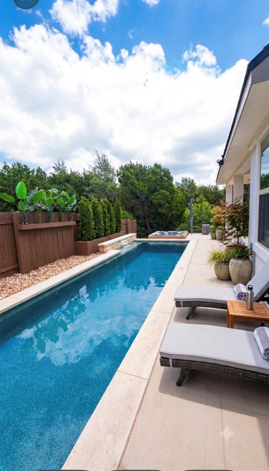 5629 Siragusa DR
