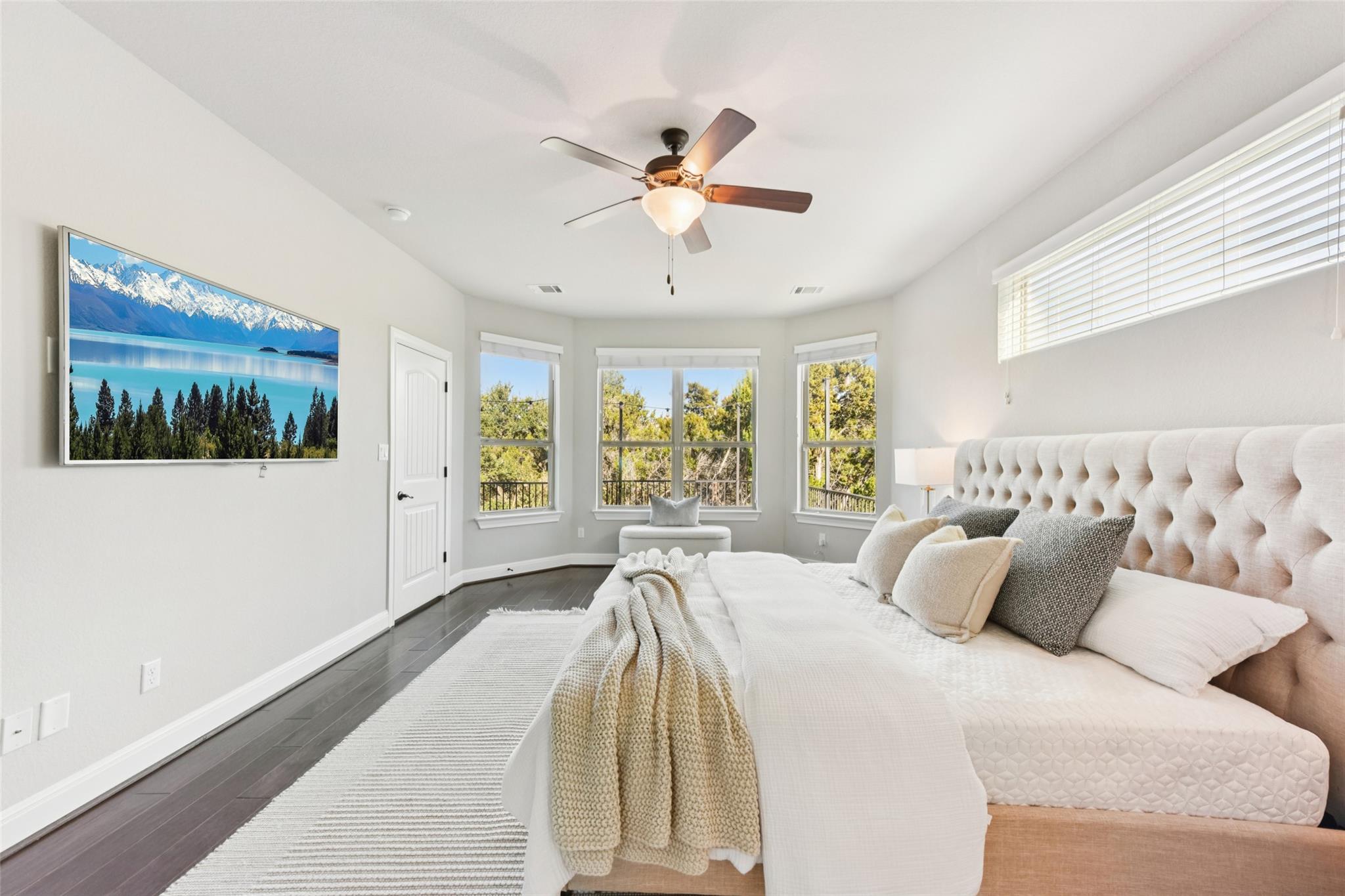 5629 Siragusa DR