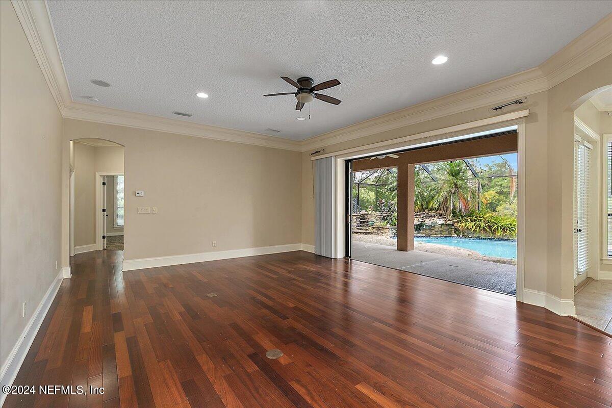 205 MANUEL Court