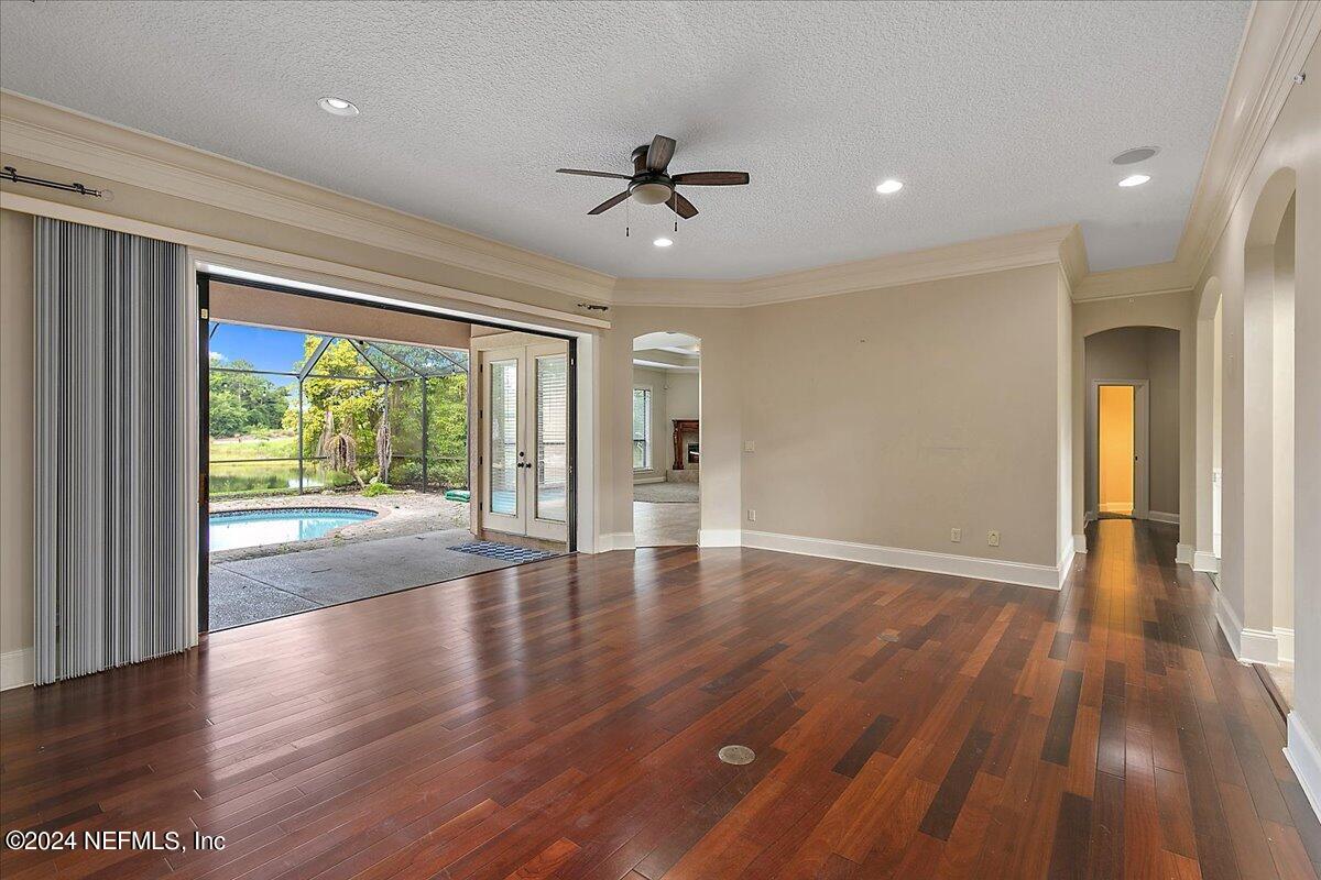 205 MANUEL Court