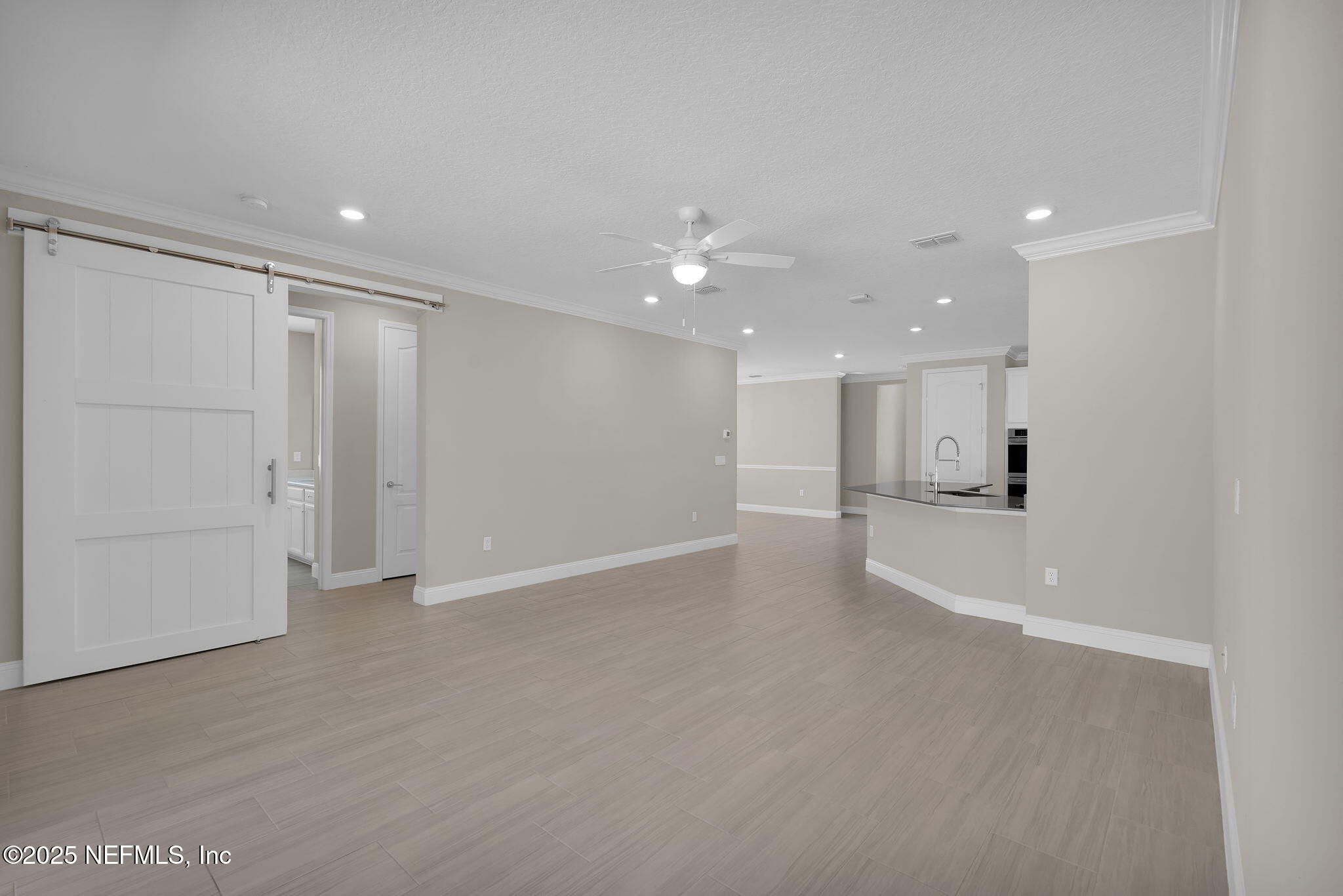 251 DOSEL Lane