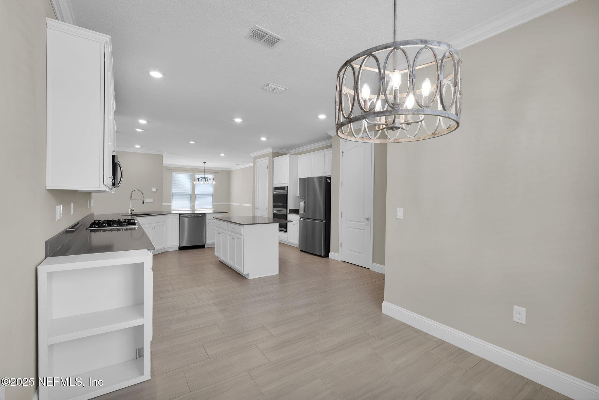 251 DOSEL Lane