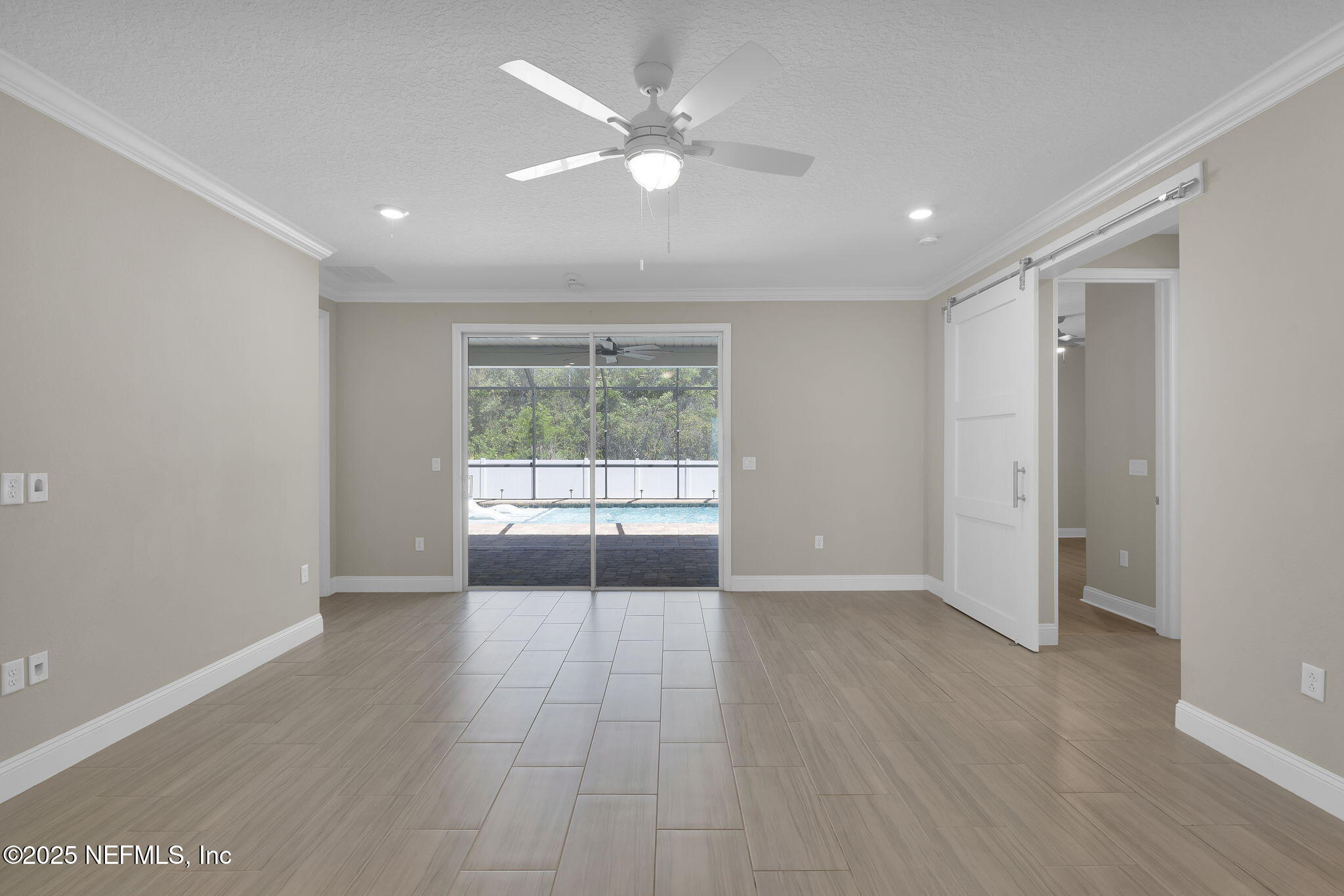 251 DOSEL Lane