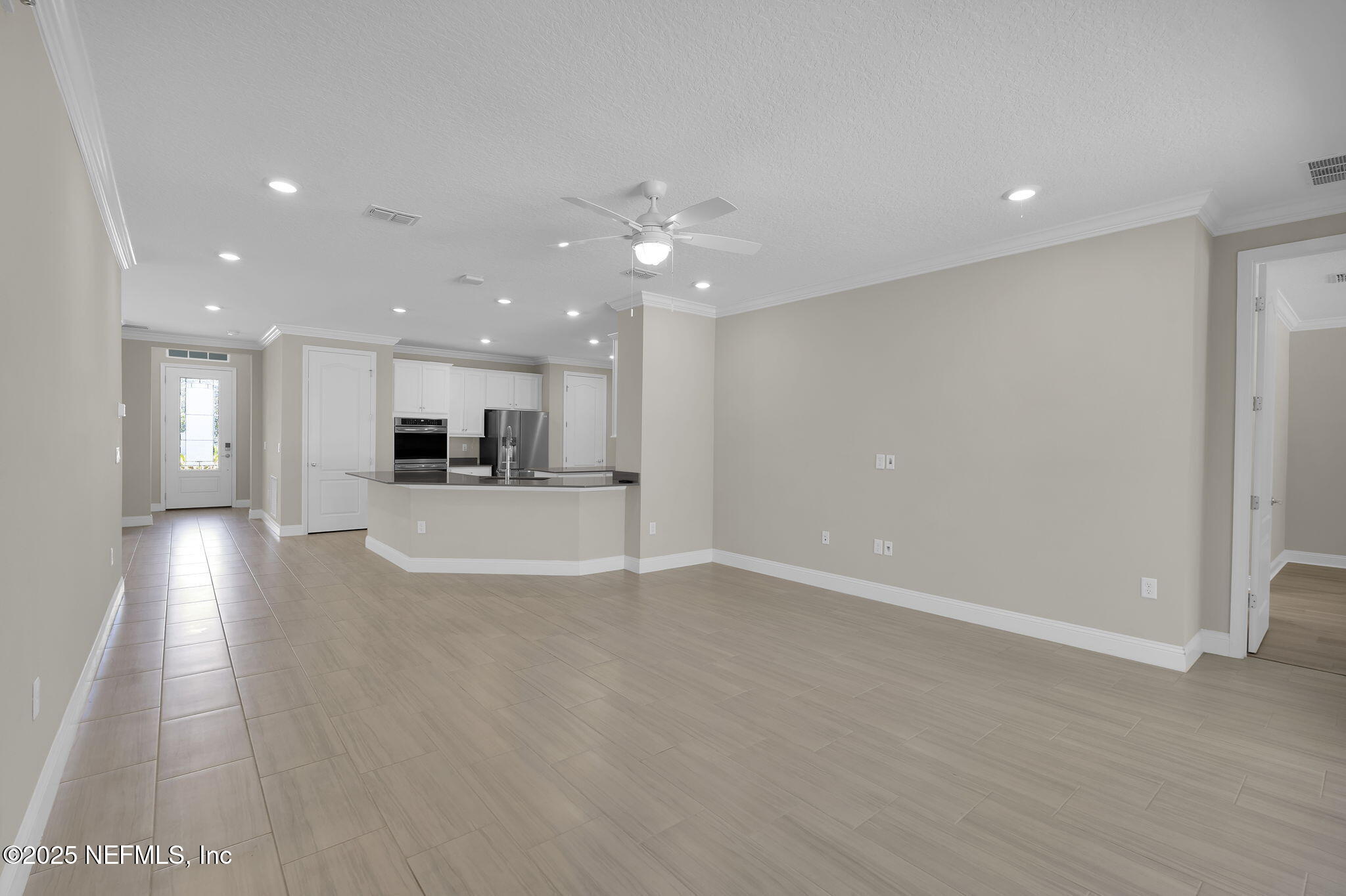 251 DOSEL Lane