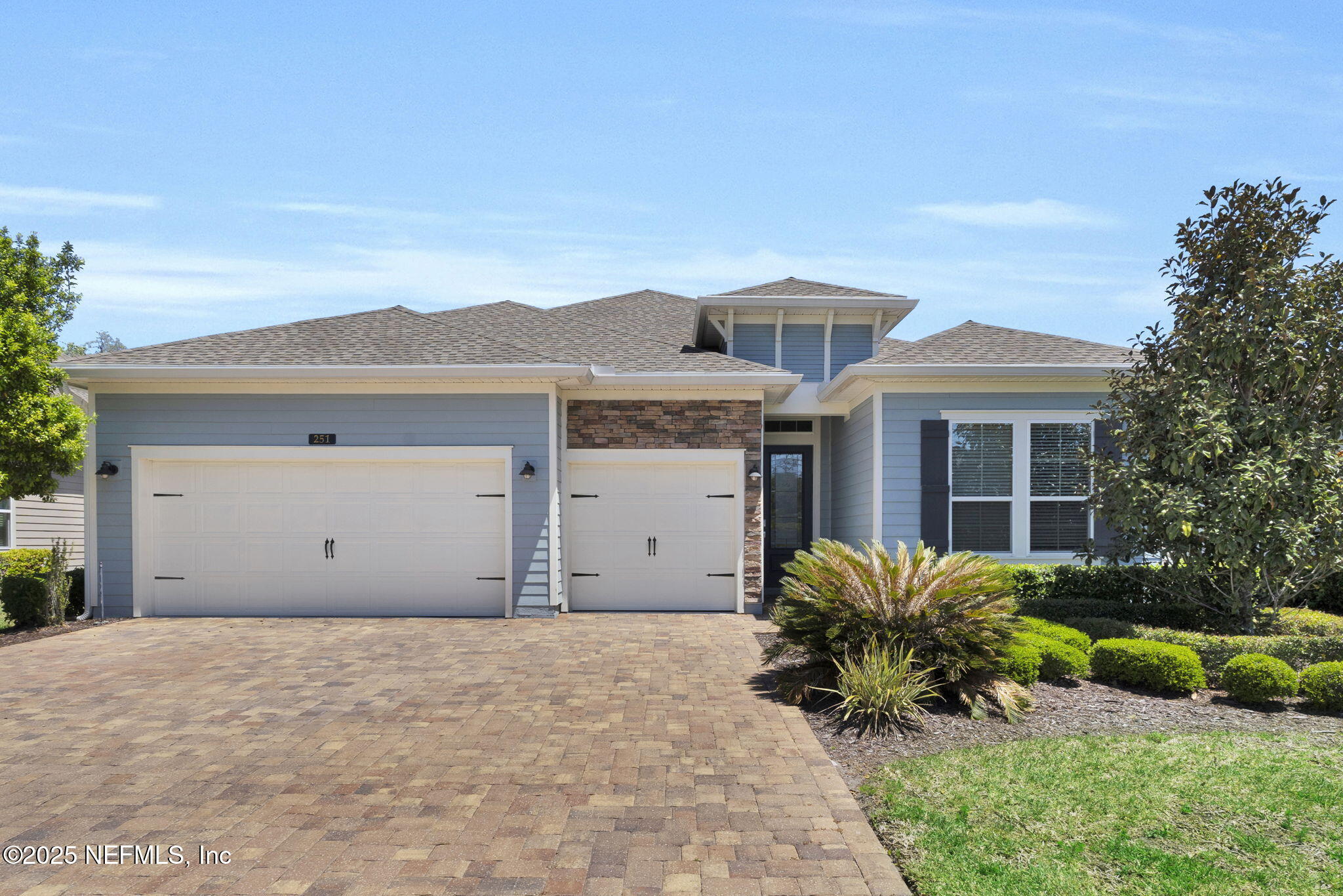 251 DOSEL Lane