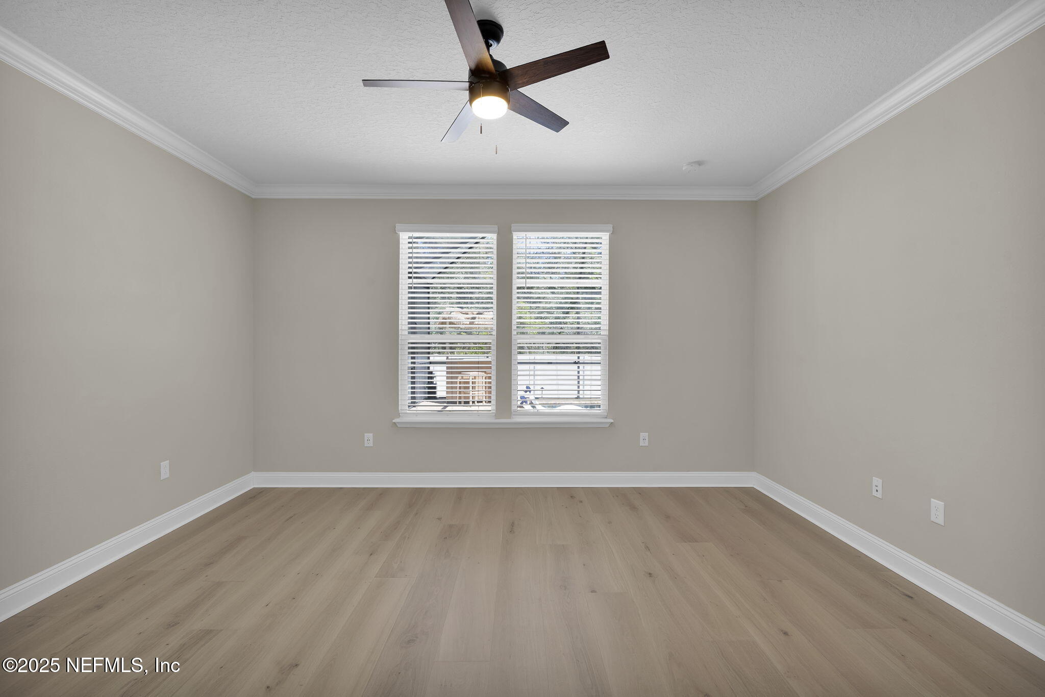 251 DOSEL Lane