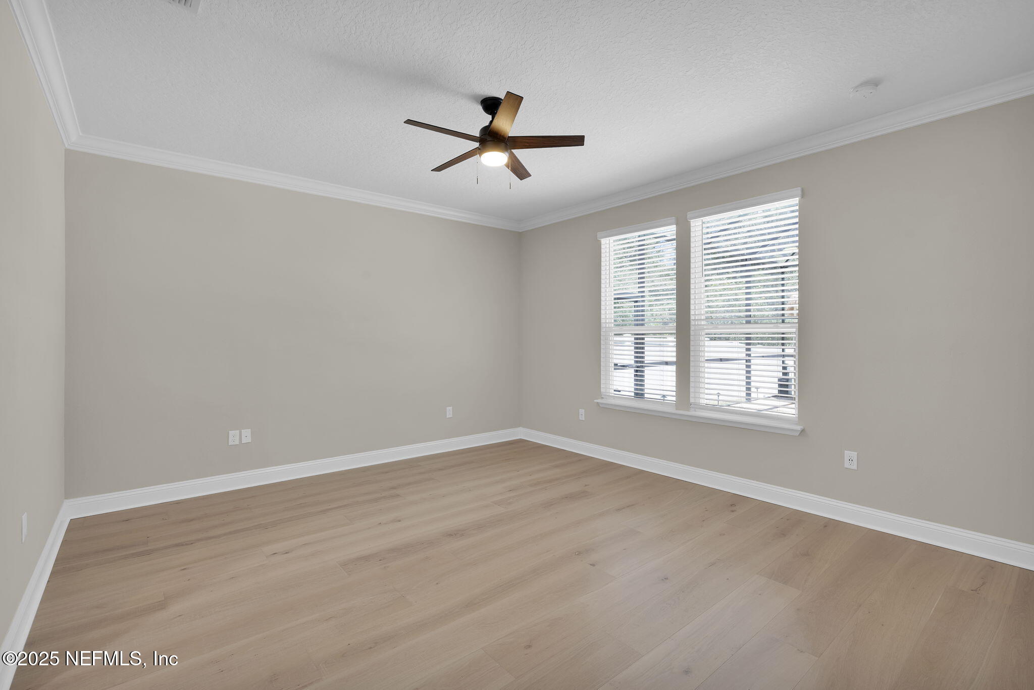 251 DOSEL Lane