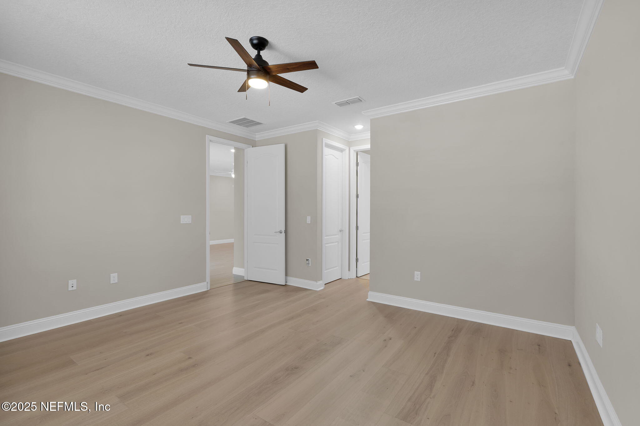 251 DOSEL Lane