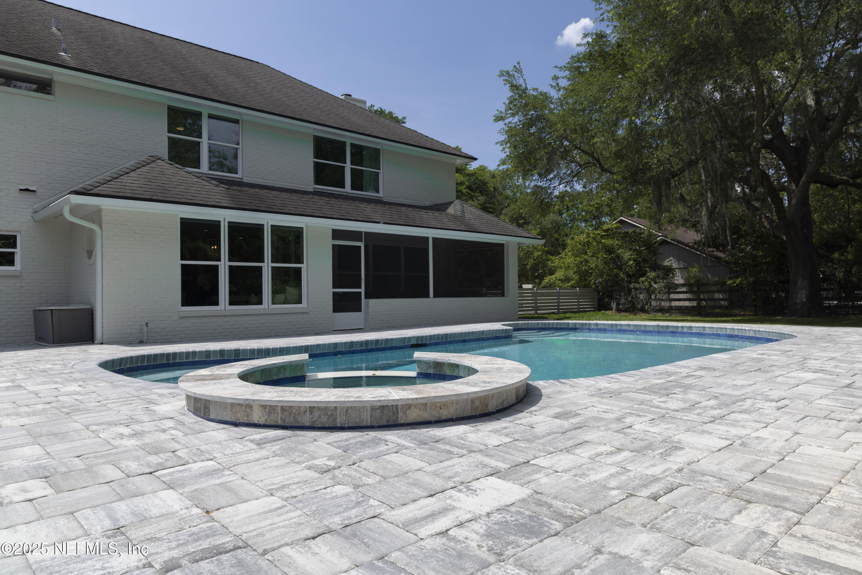 8119 GREEN GLADE Road