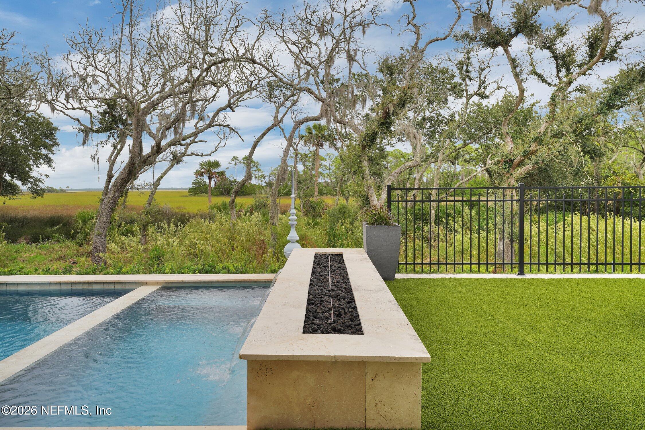 150 HICKORY HILL Drive, St. Augustine