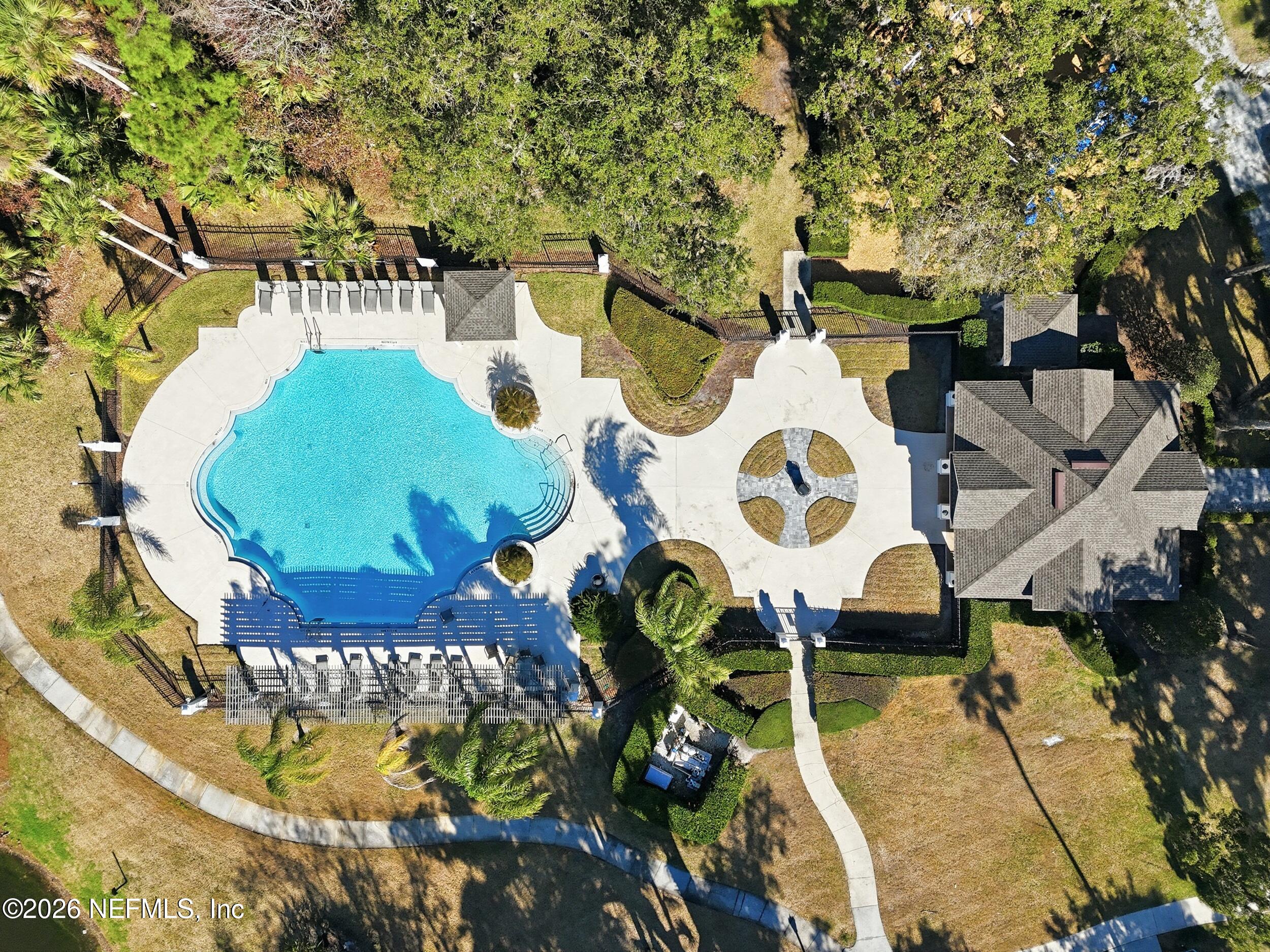 533 HONEY LOCUST Lane