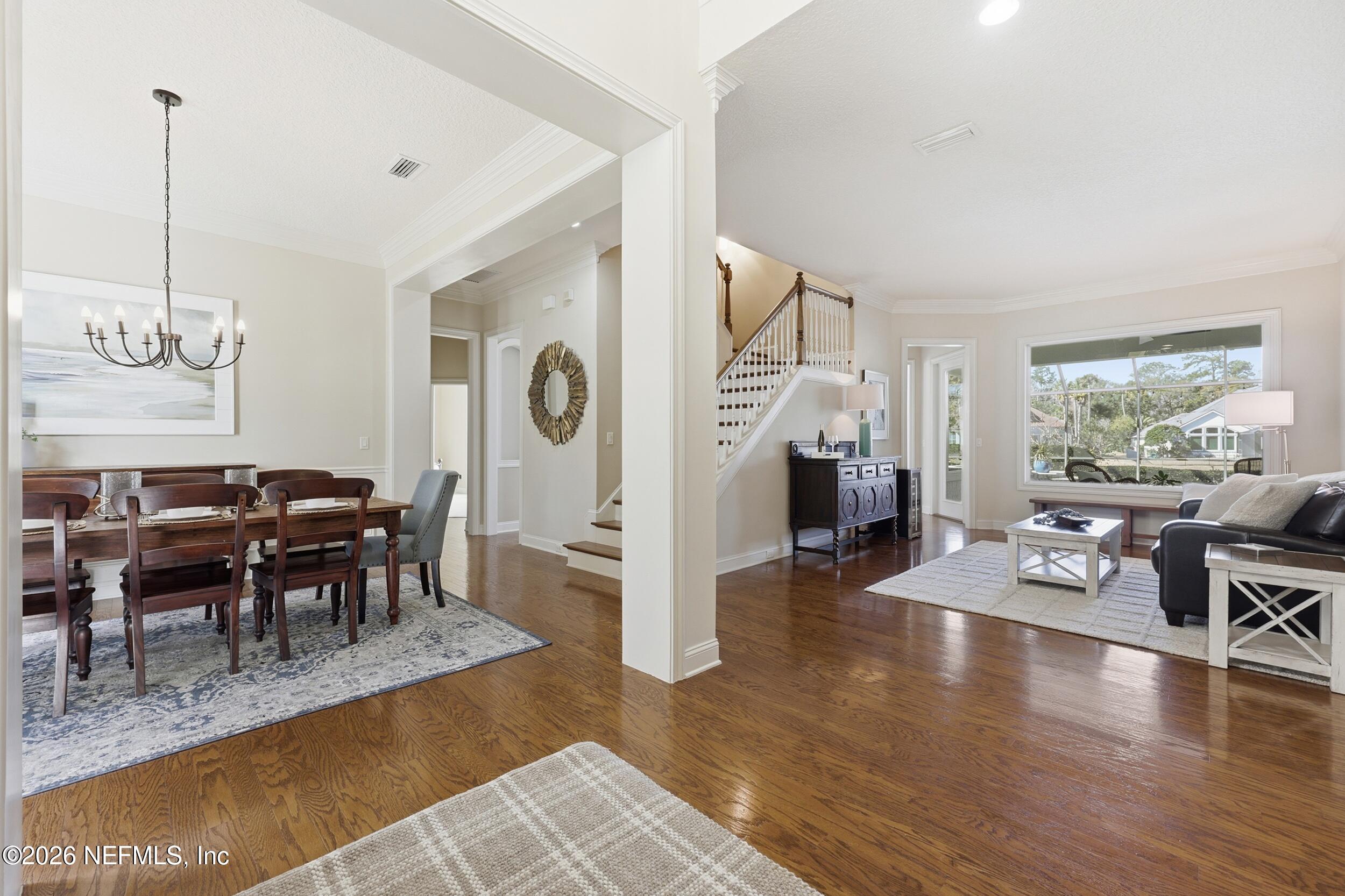 533 HONEY LOCUST Lane