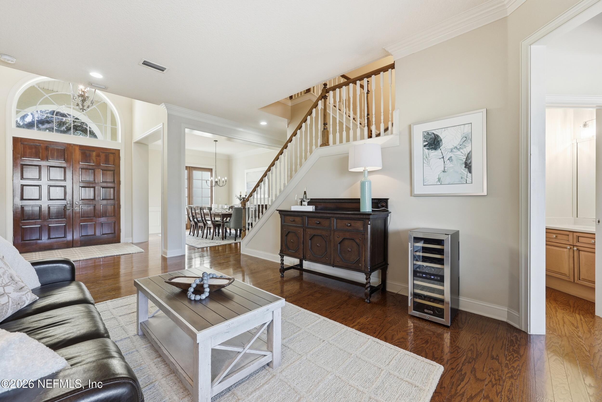 533 HONEY LOCUST Lane