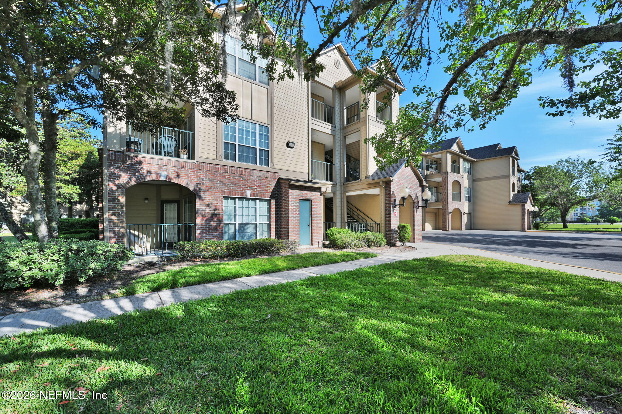 7800 POINT MEADOWS Drive 1134