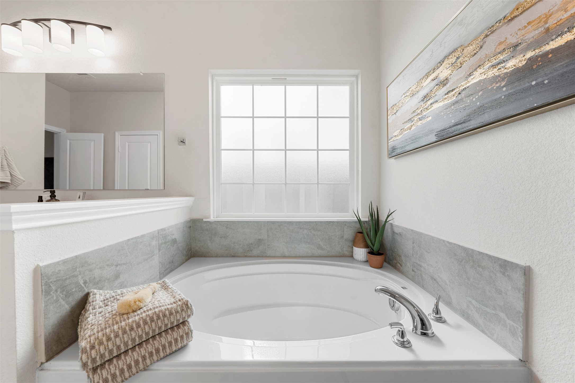 11225 Pallasite Court