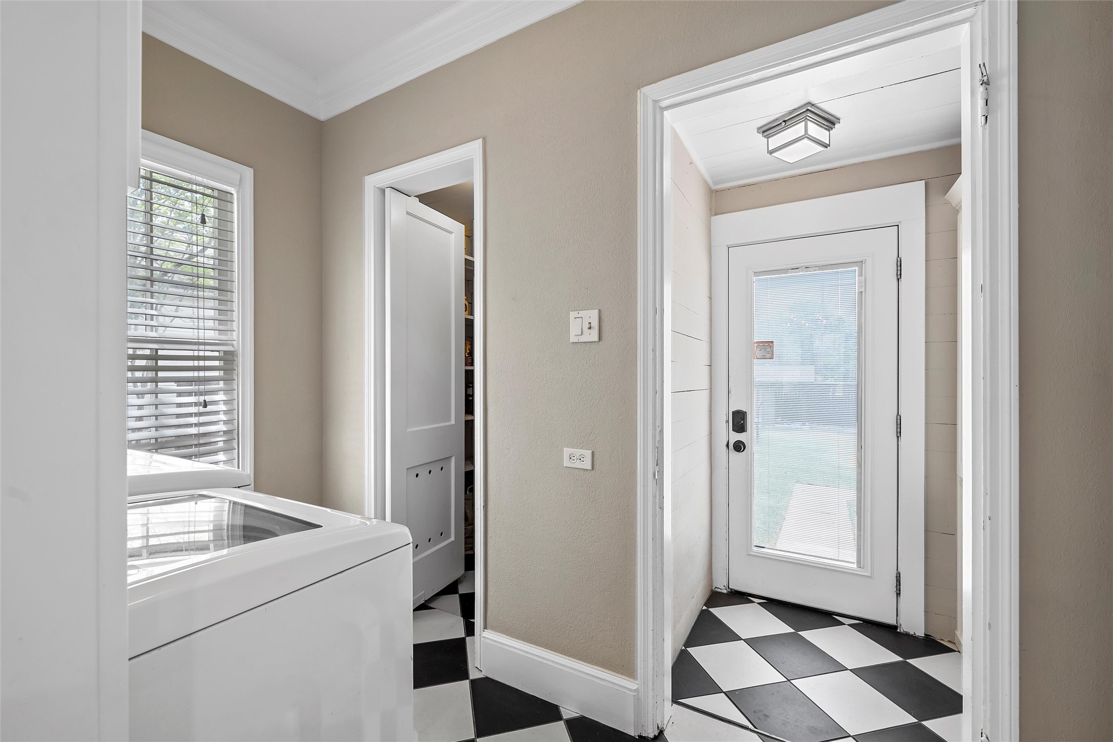 2815 Cumberland Avenue