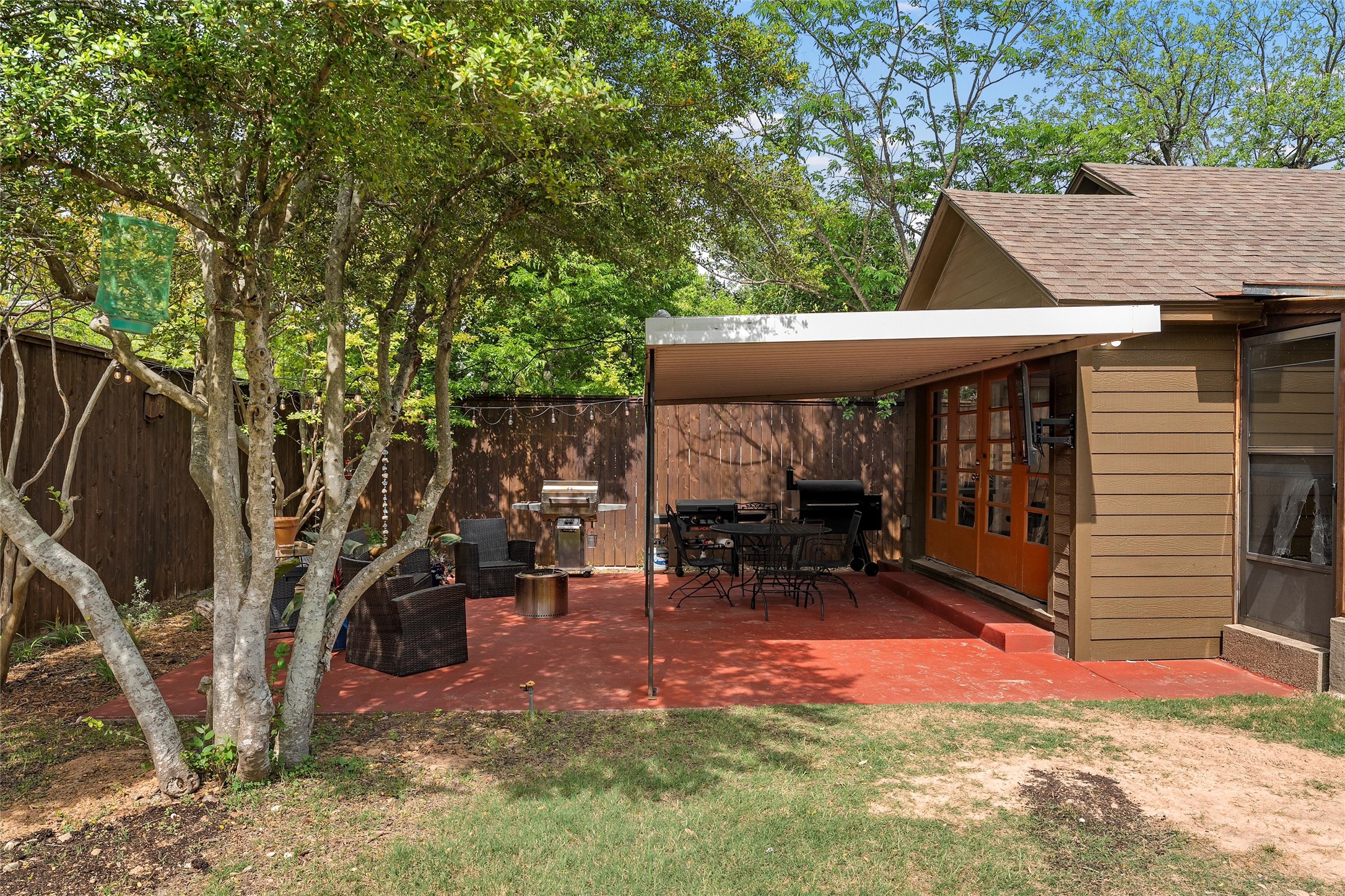 2815 Cumberland Avenue