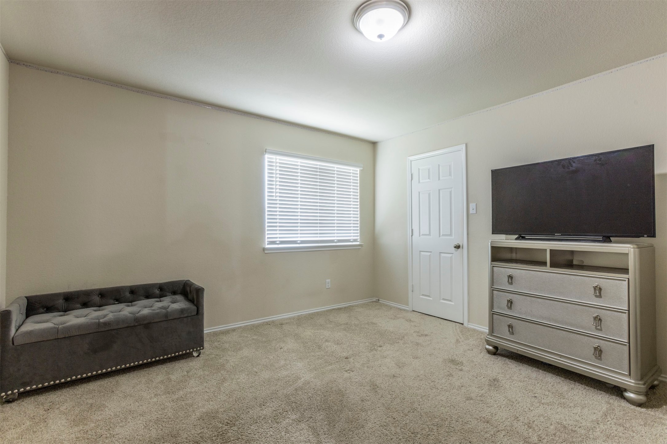 2904 Beutel Road