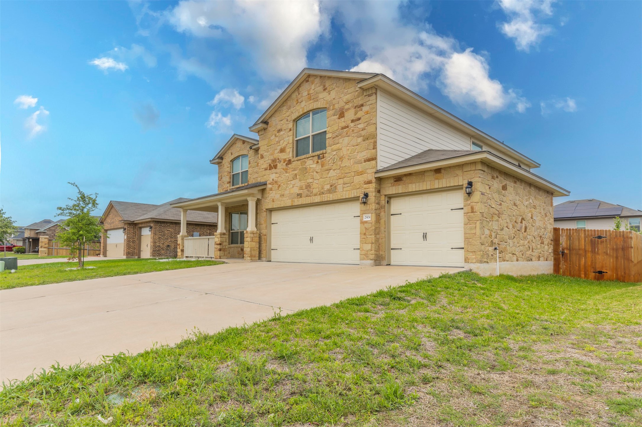 2904 Beutel Road