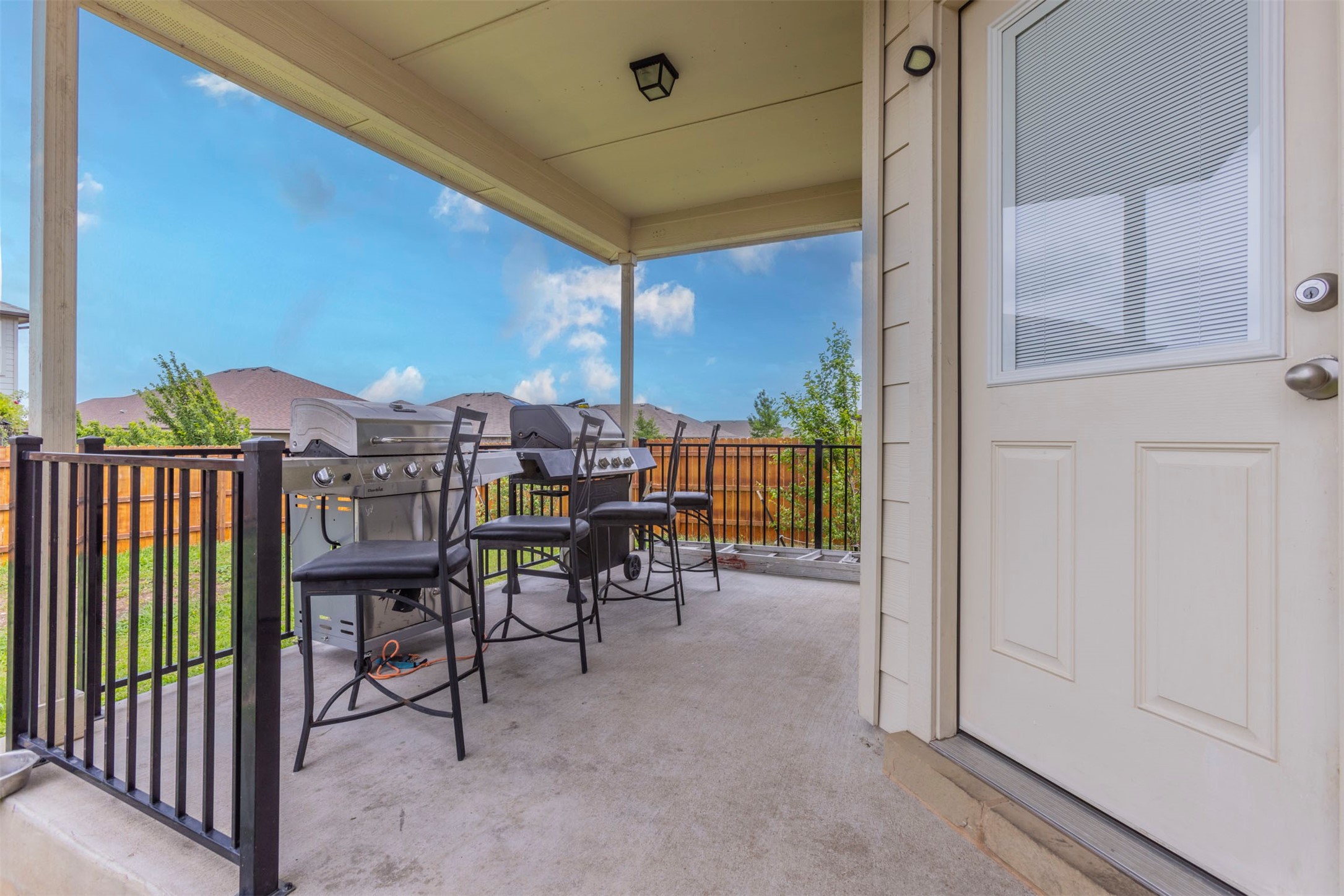 2904 Beutel Road