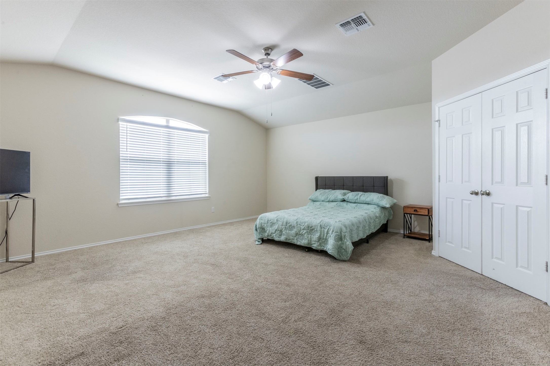 2904 Beutel Road