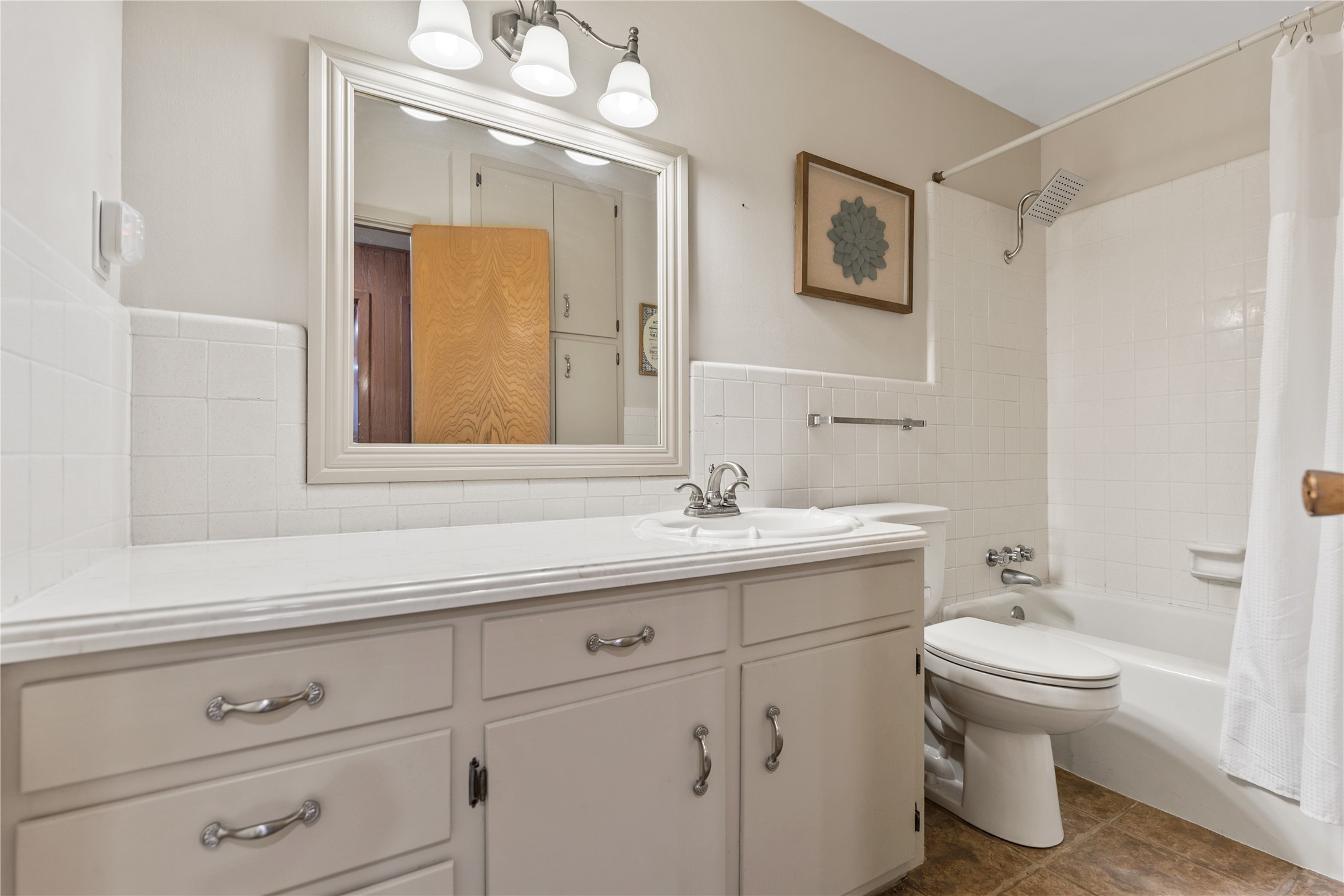 4325 Shady Glen Drive