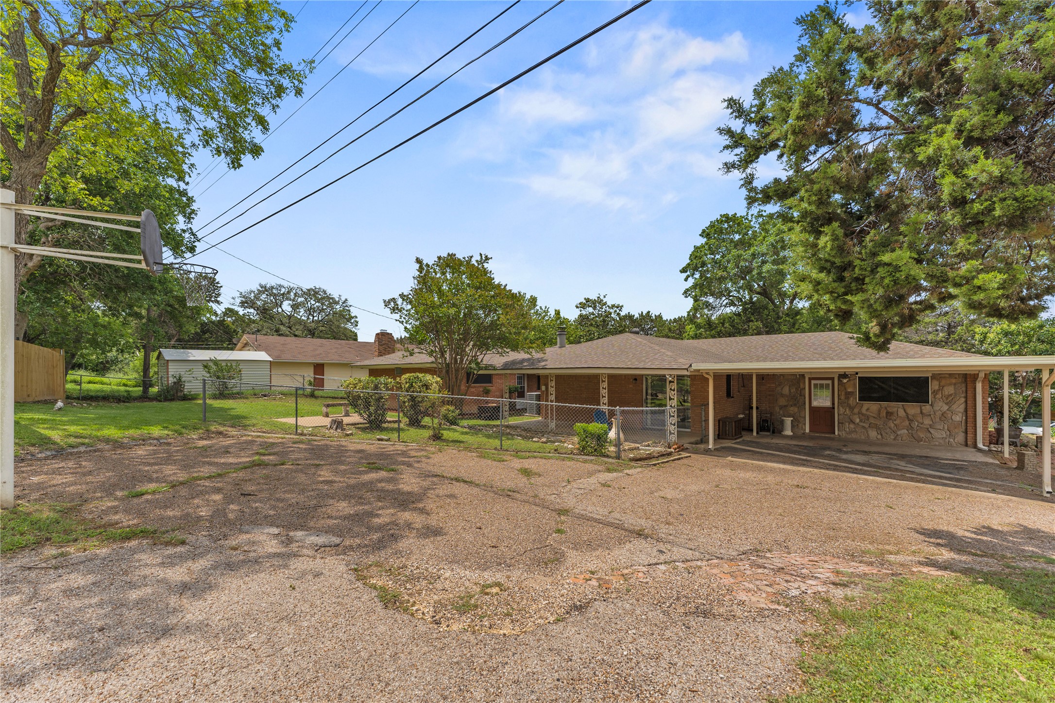 4325 Shady Glen Drive