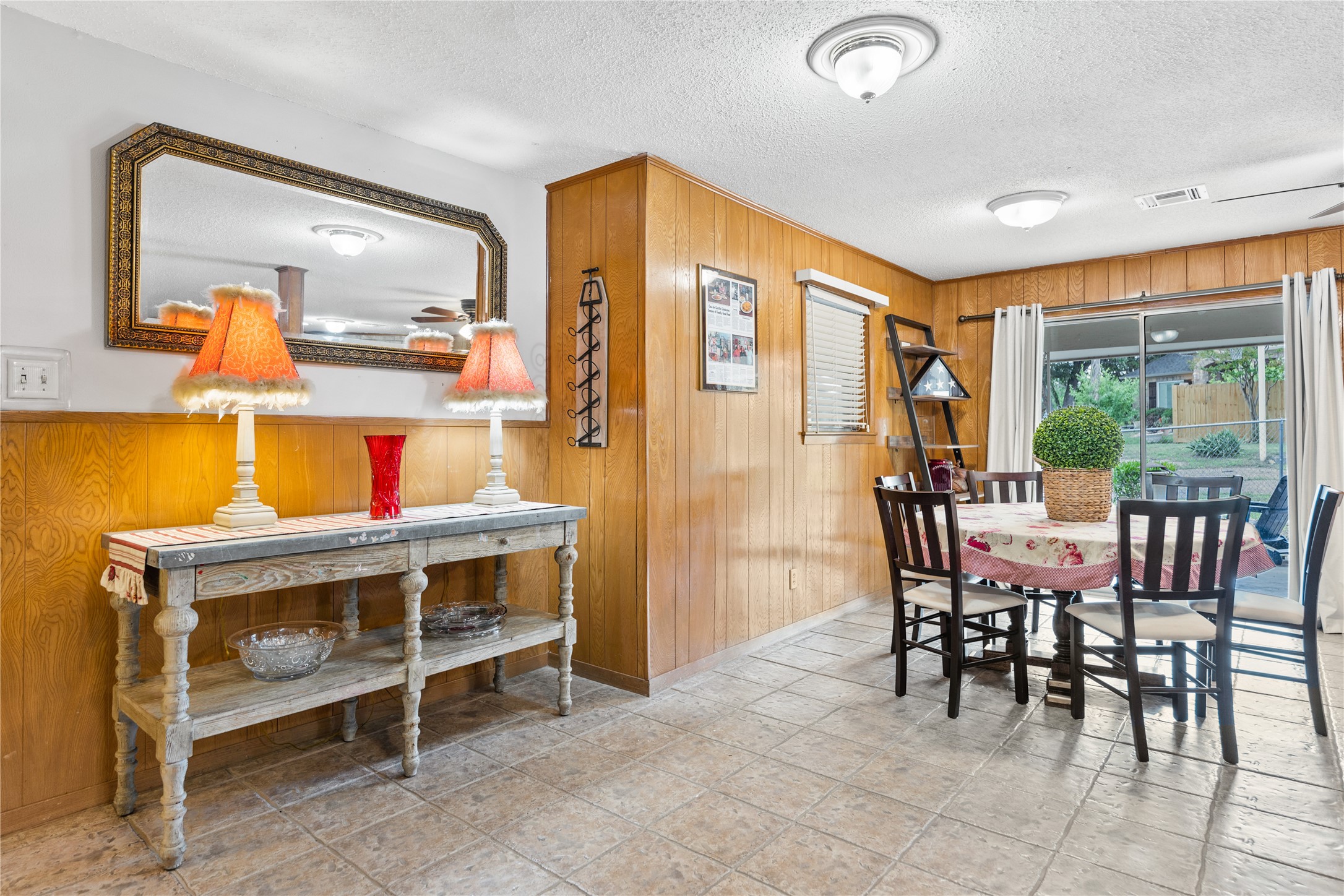 4325 Shady Glen Drive