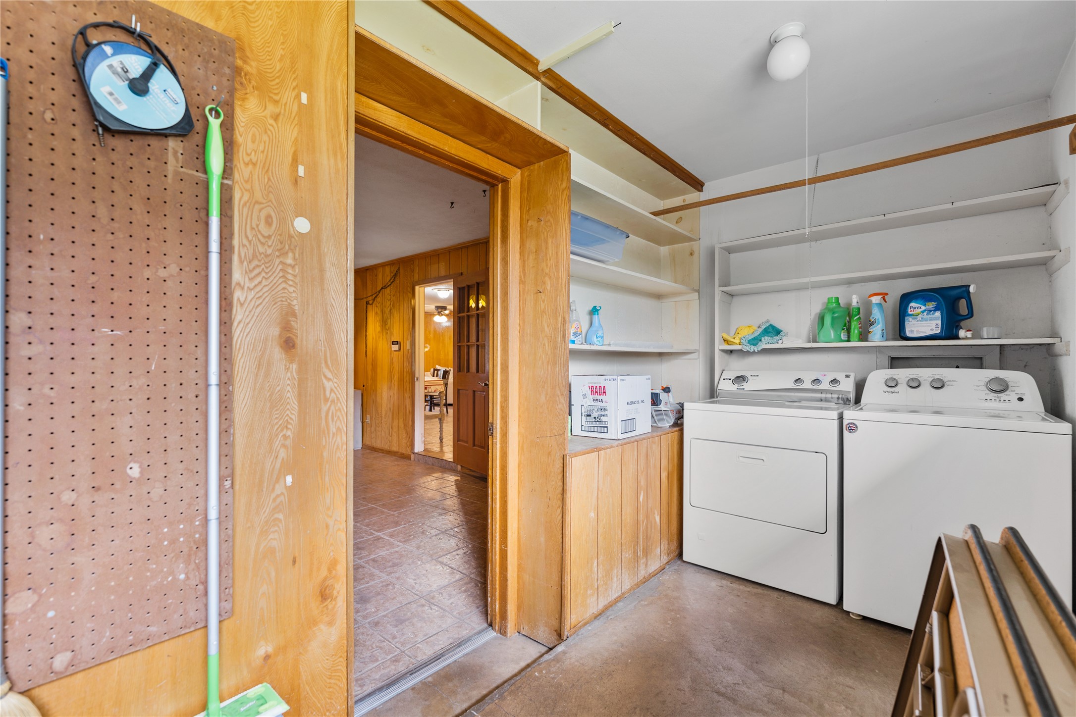 4325 Shady Glen Drive