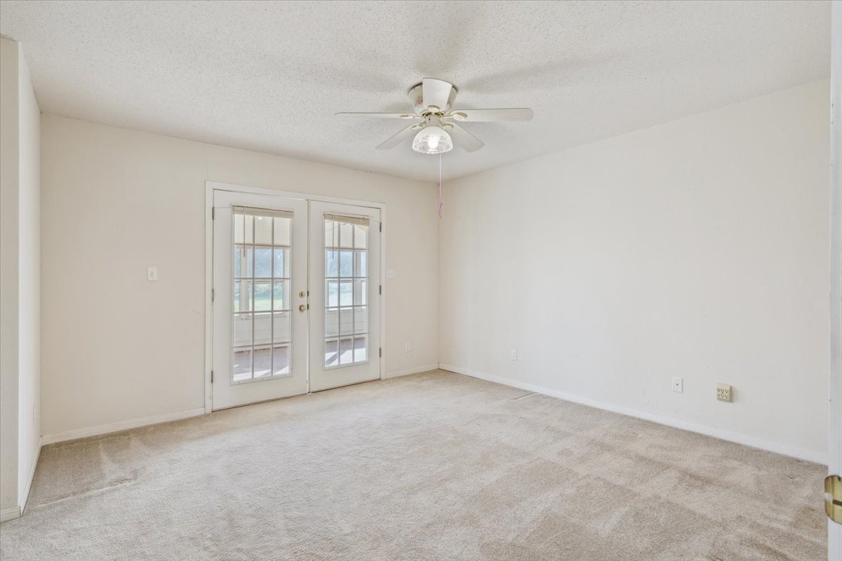 211 Partners Road