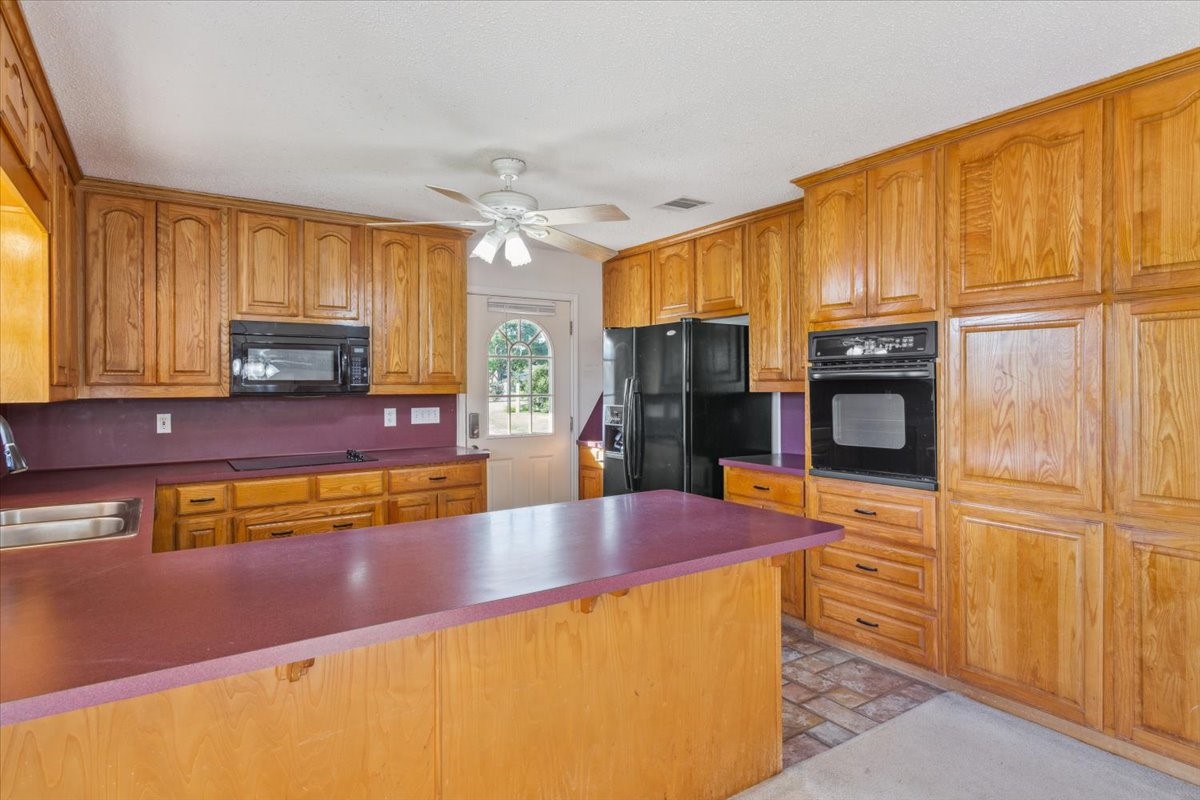 211 Partners Road