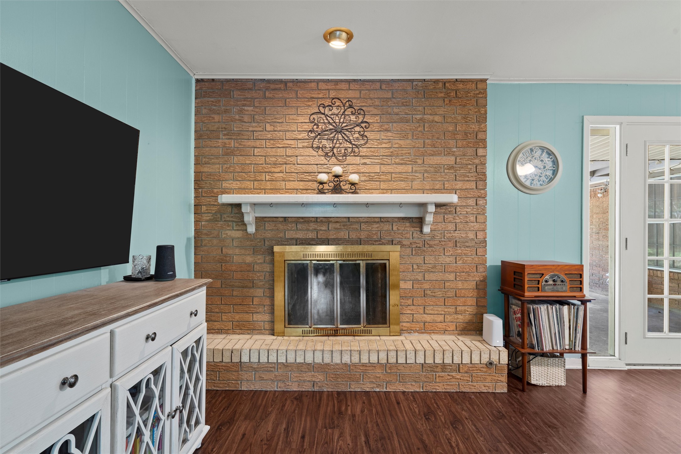 2118 Wooded Acres Drive