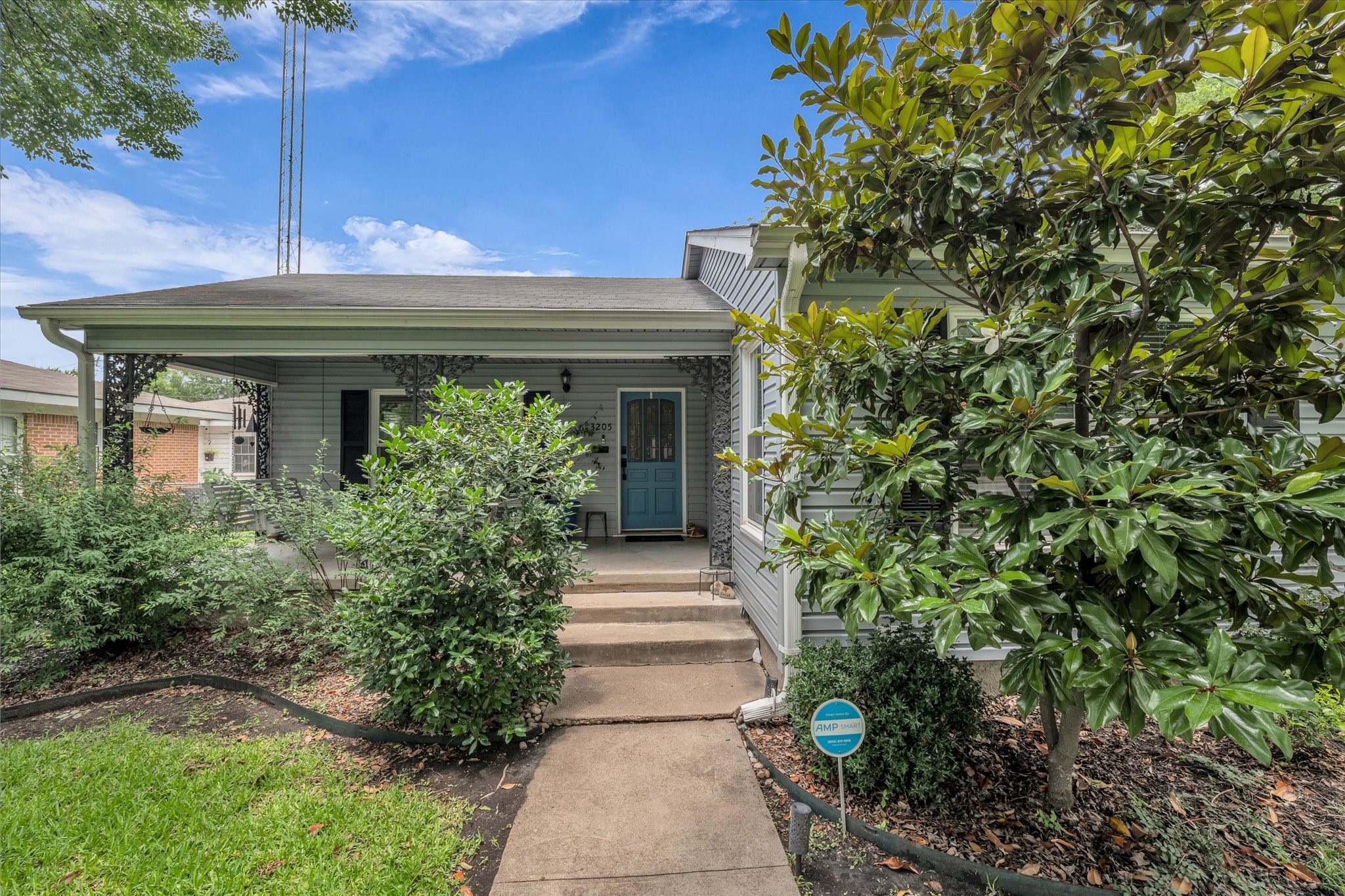 3205 Windsor Avenue