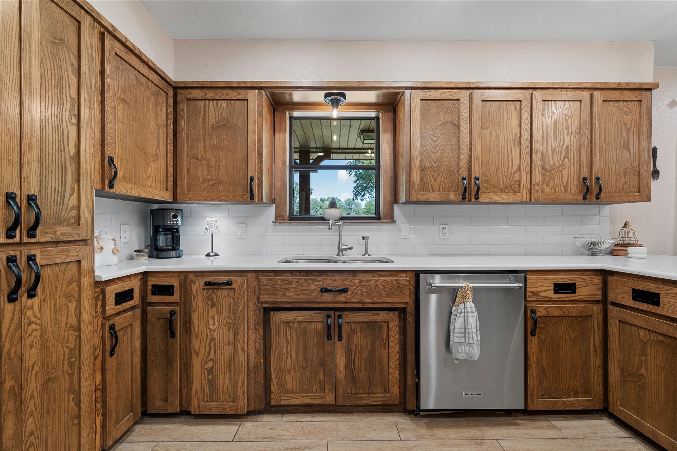 10048 E State Highway 36