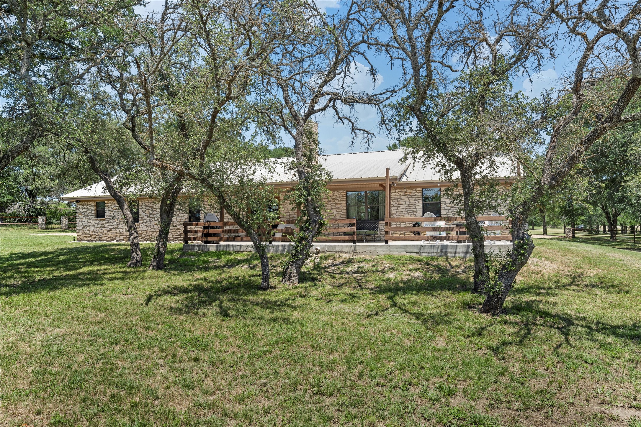 10048 E State Highway 36