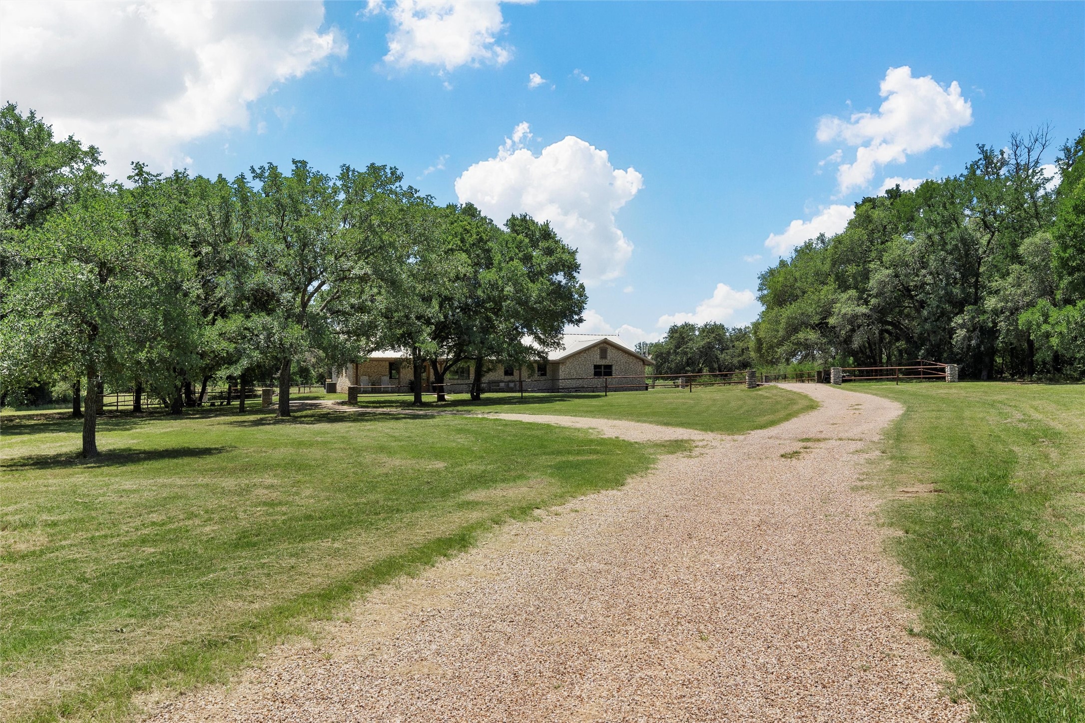 10048 E State Highway 36