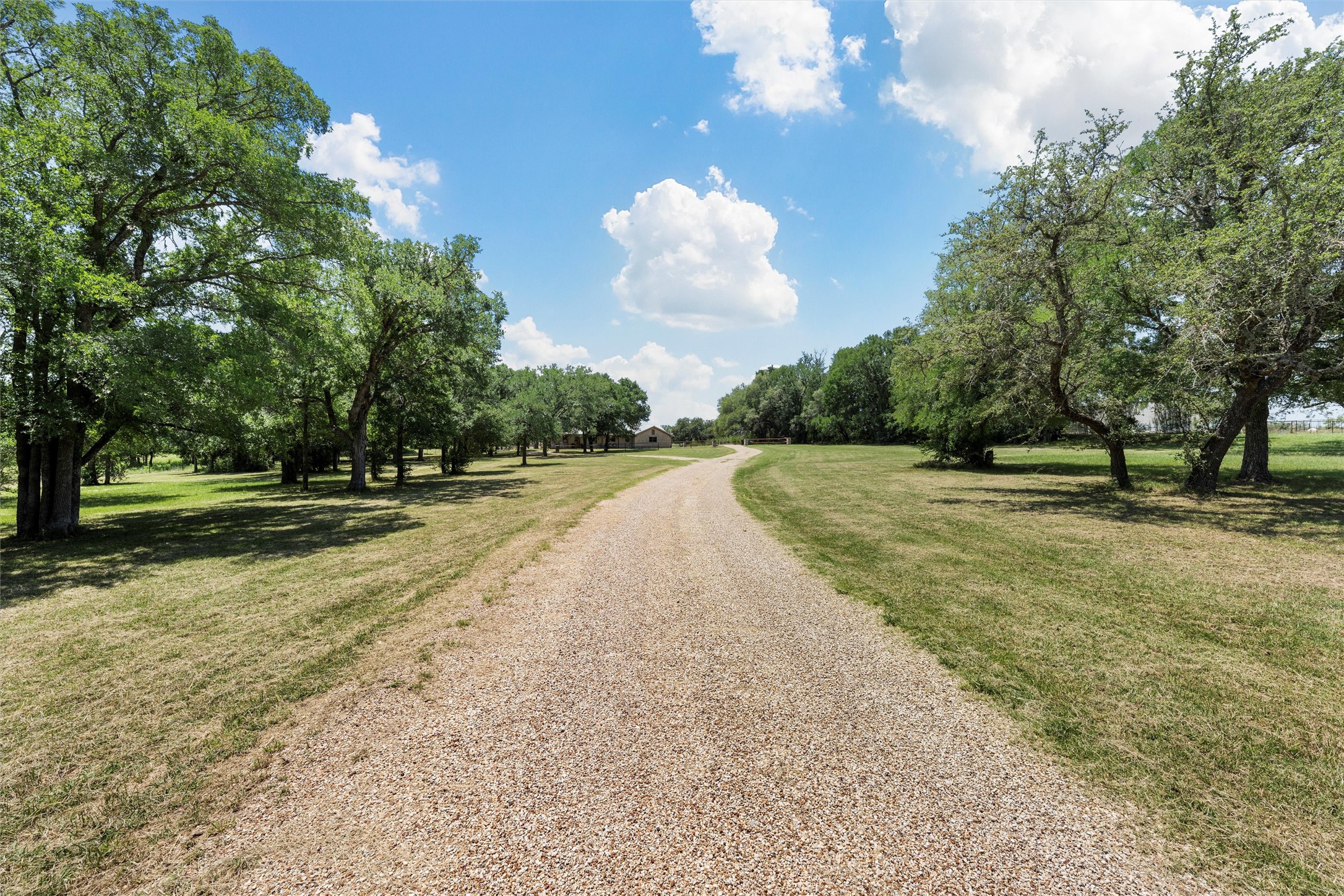 10048 E State Highway 36