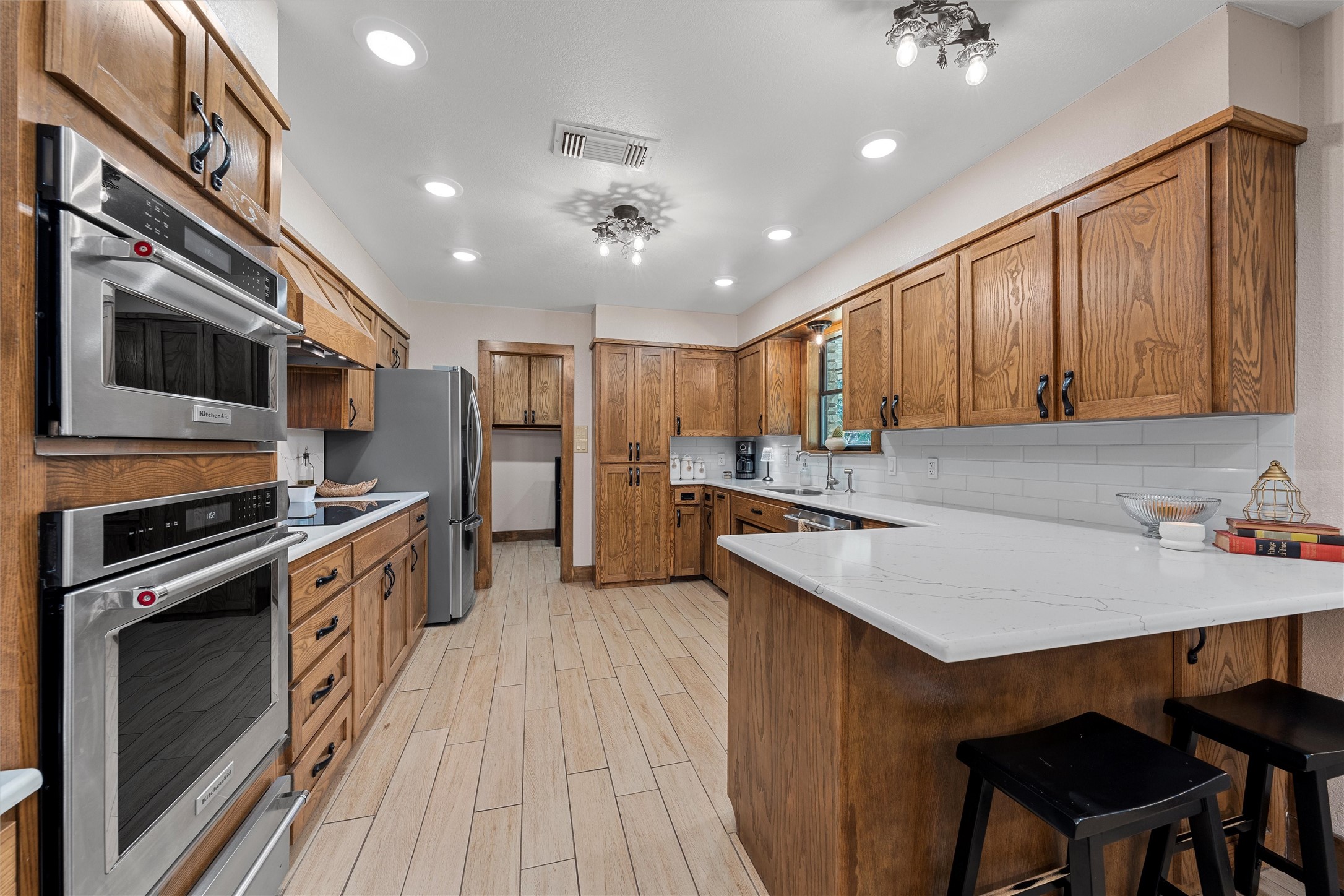 10048 E State Highway 36