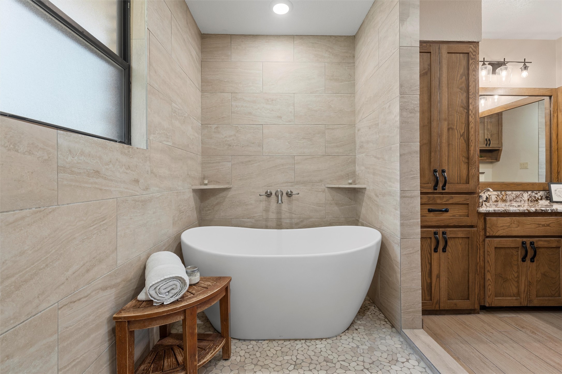 10048 E State Highway 36