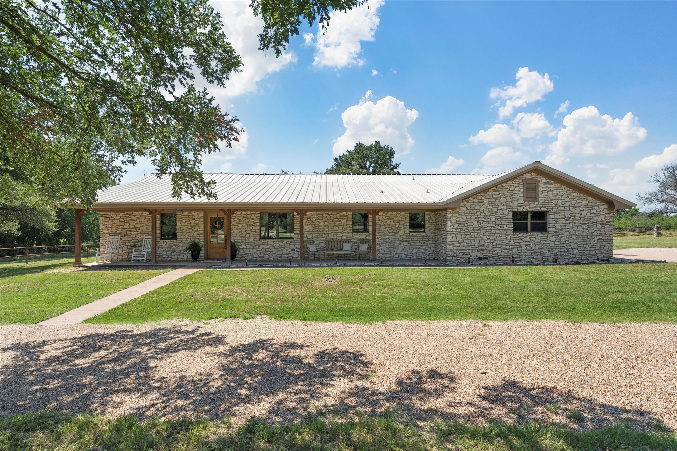 10048 E State Highway 36