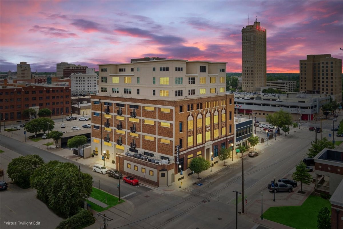 219 S 4th Street 106