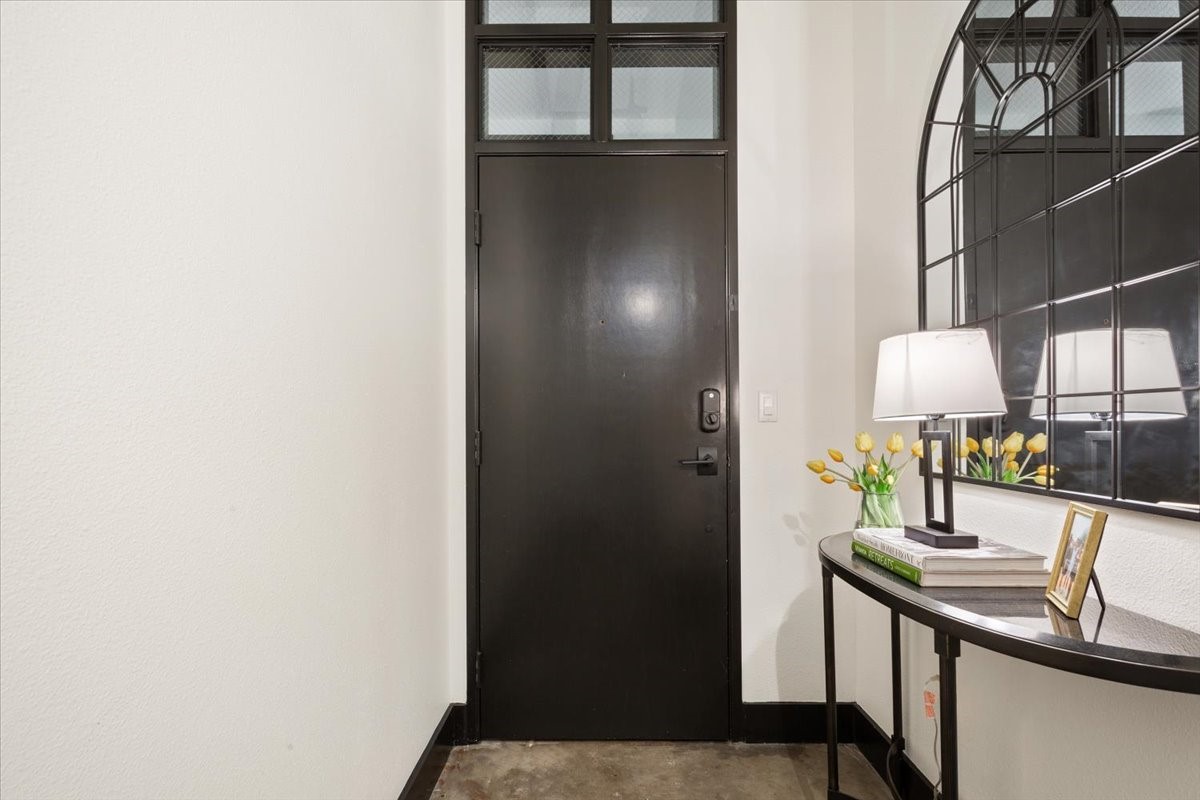 219 S 4th Street 106