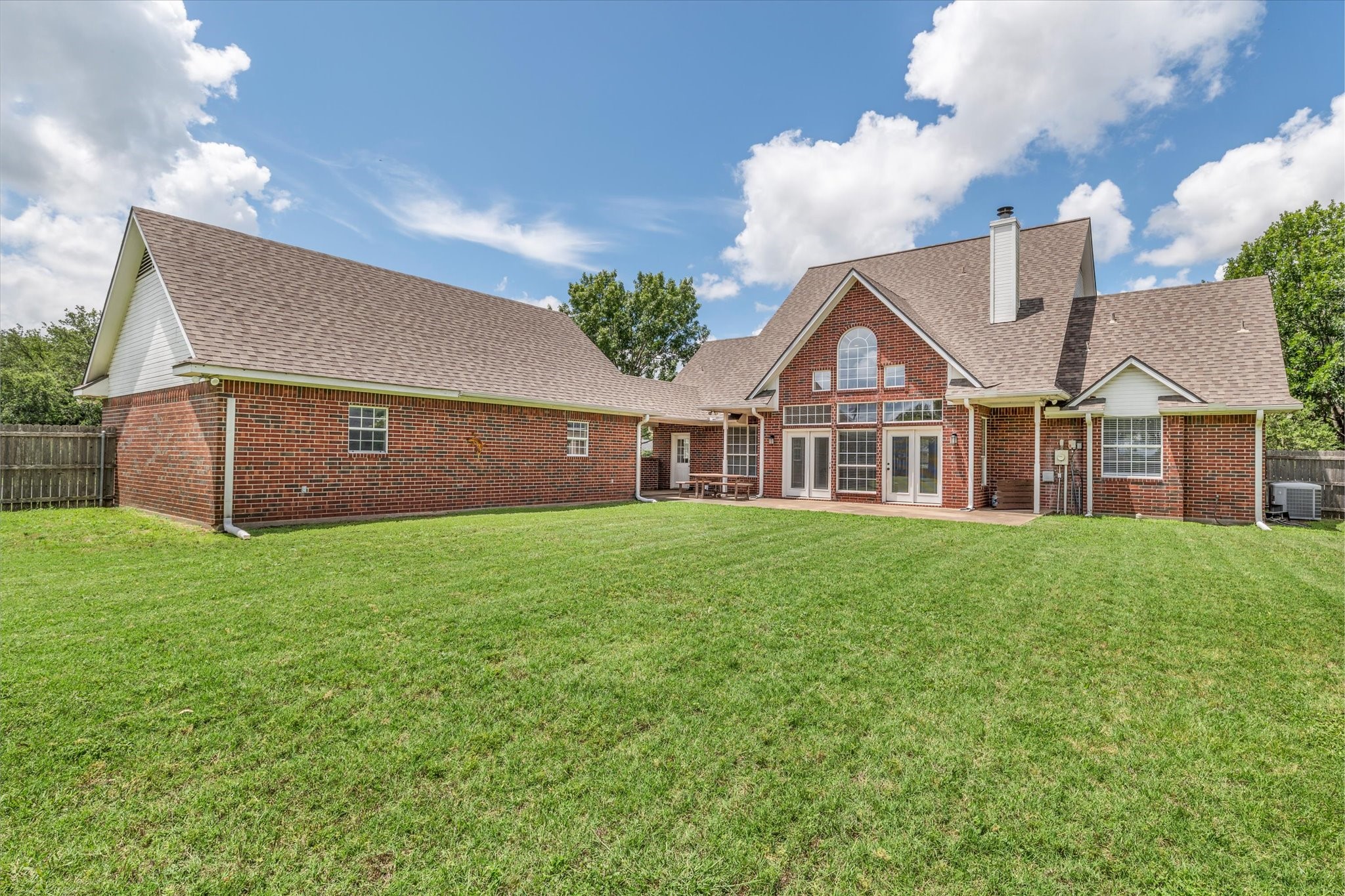 838 Country Lane Drive