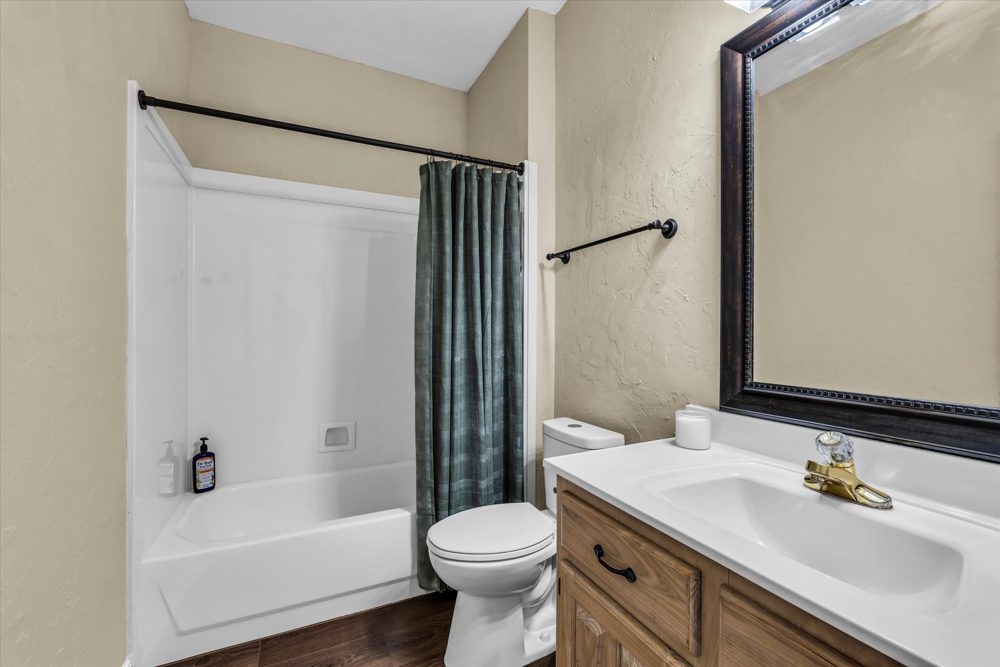 838 Country Lane Drive