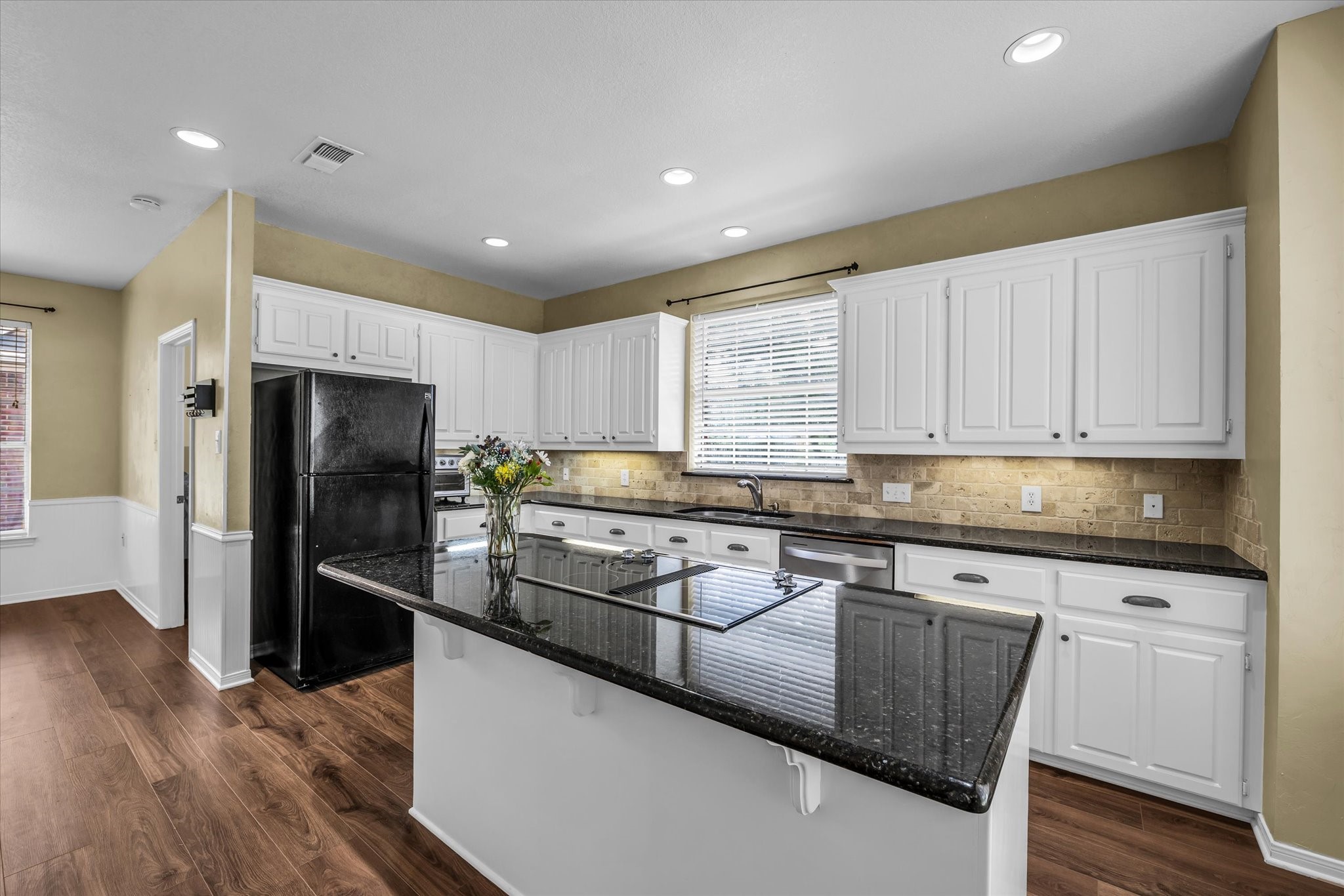 838 Country Lane Drive