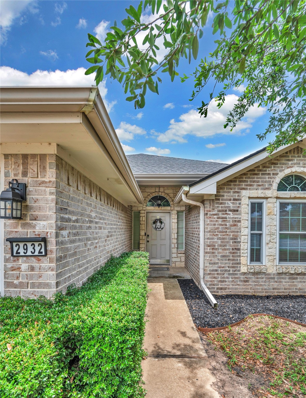 2932 Palomino Trail