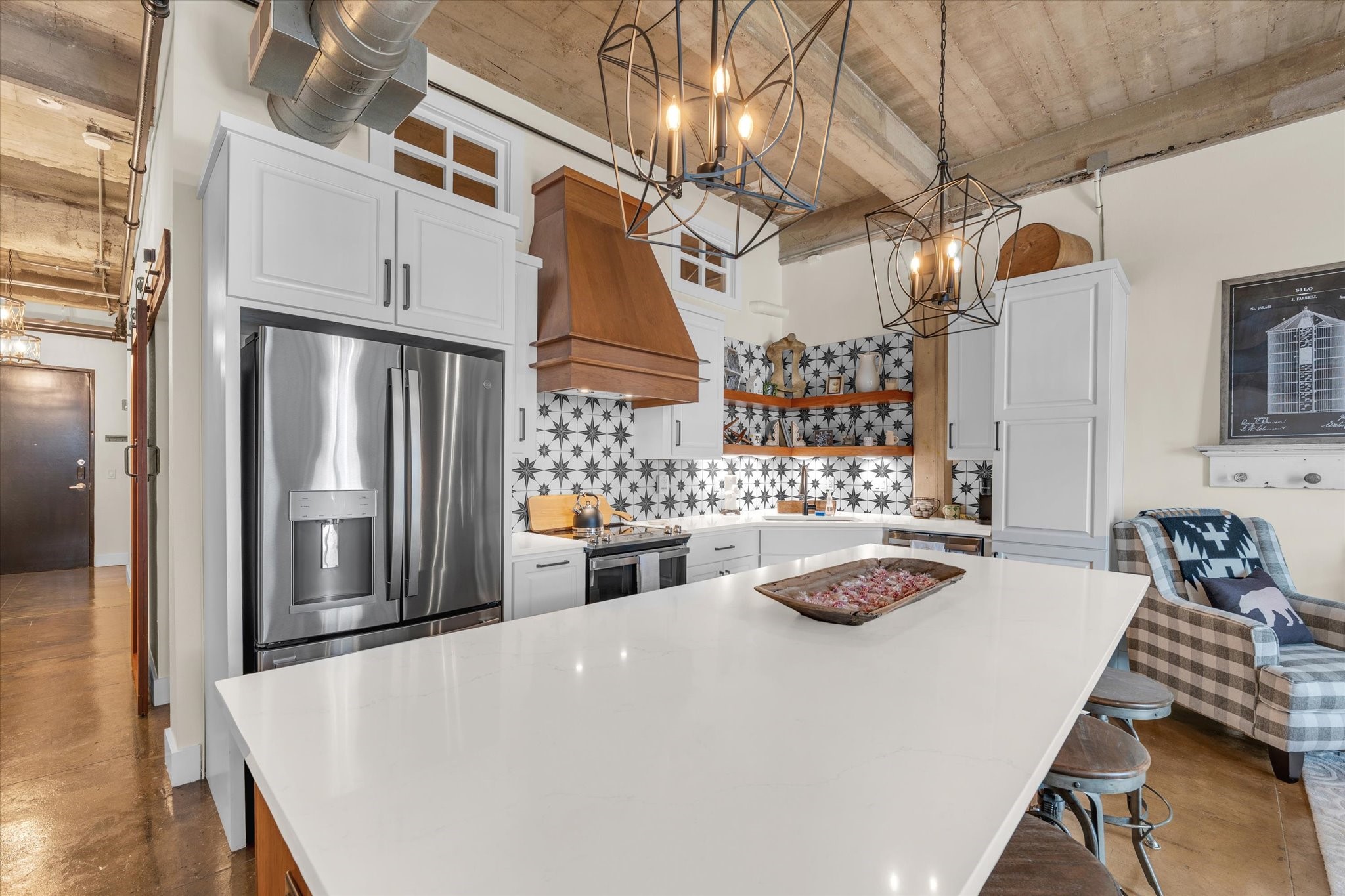 219 S 4th Street 402