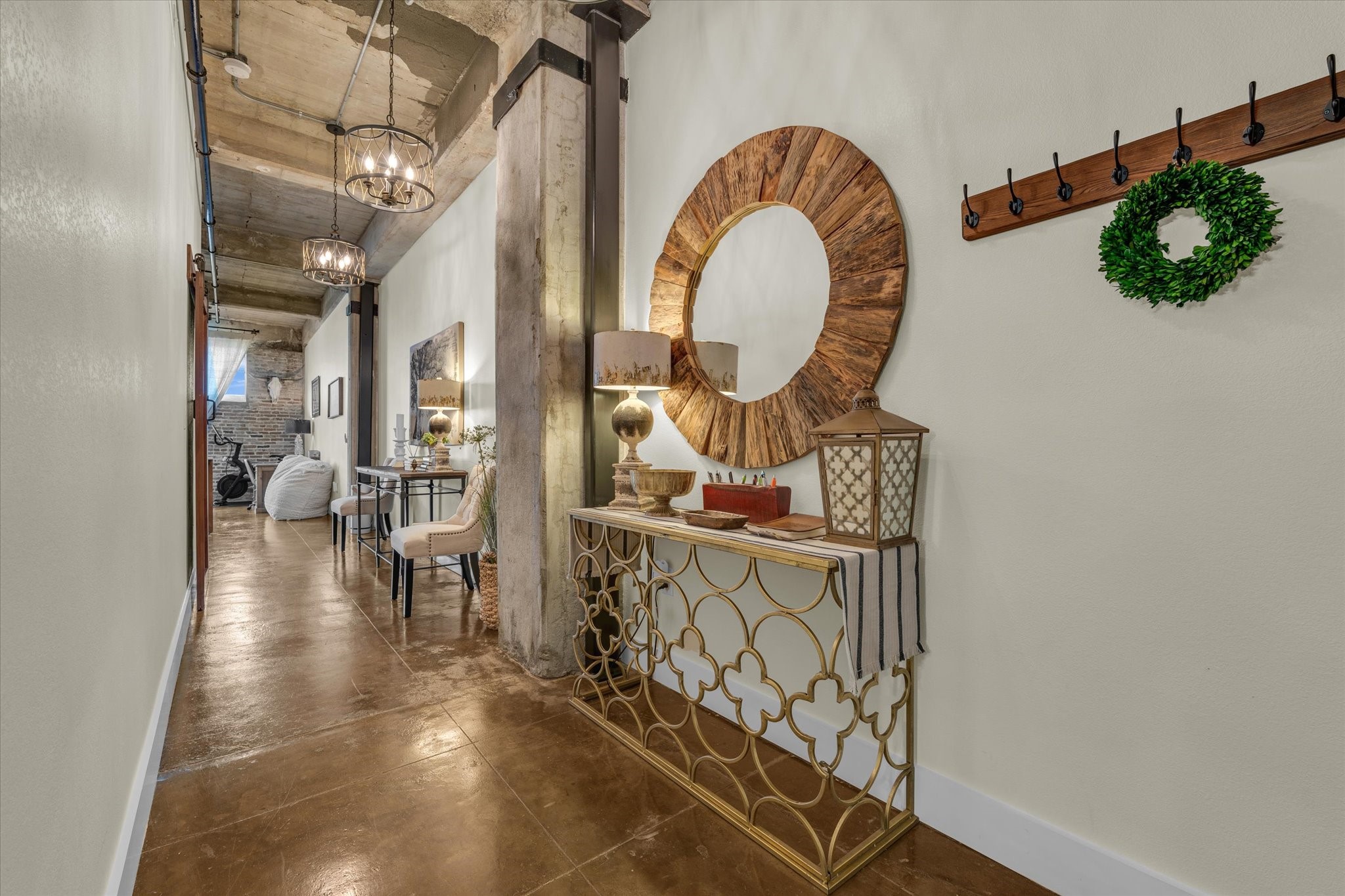 219 S 4th Street 402