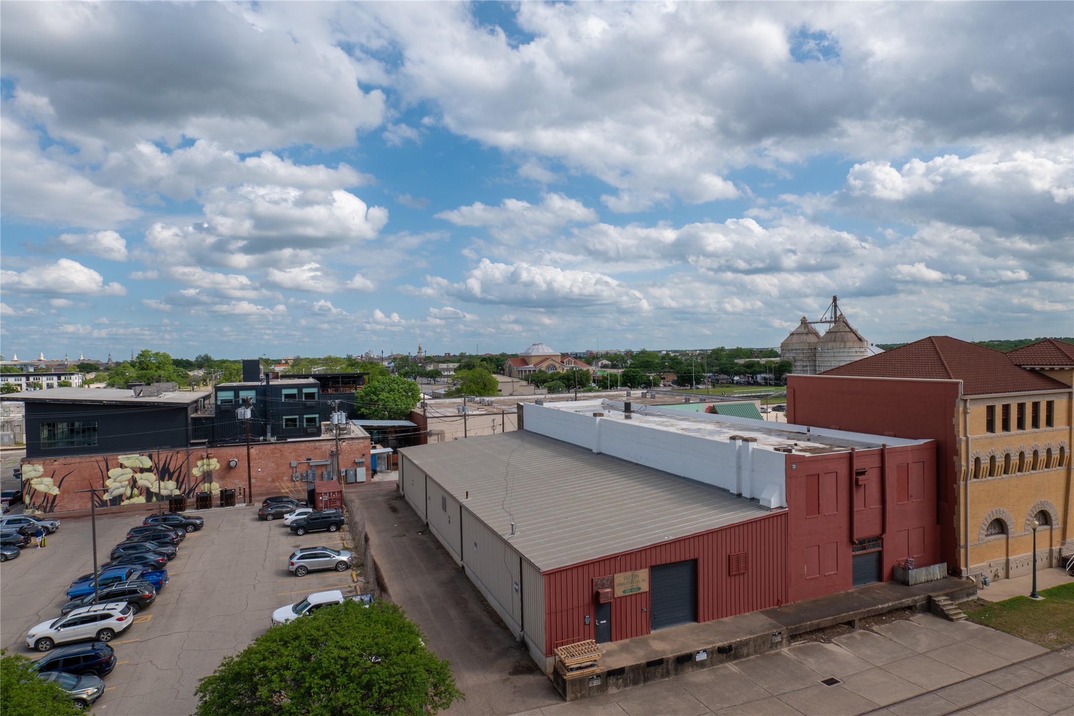 219 S 4th Street 402