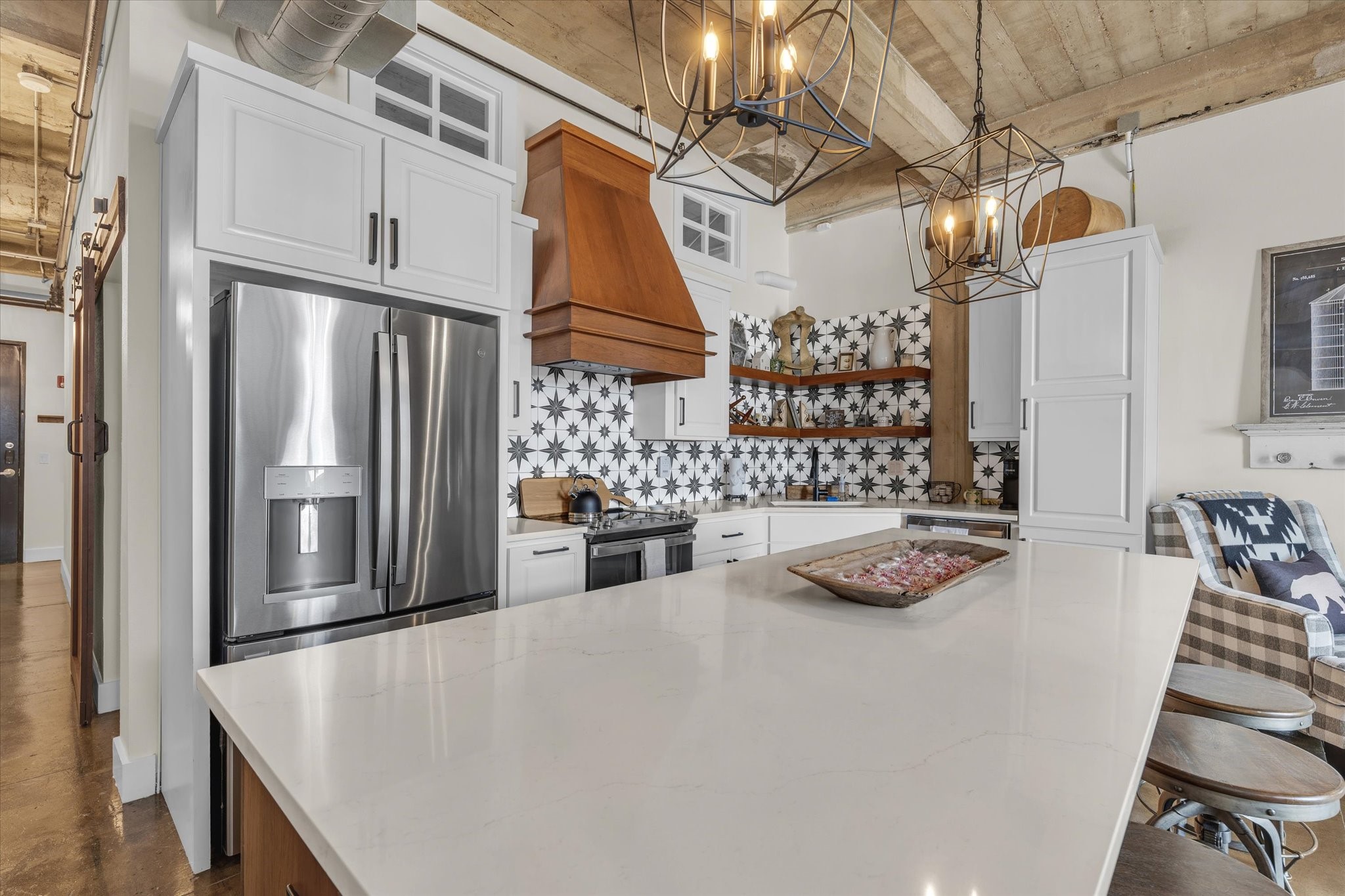 219 S 4th Street 402